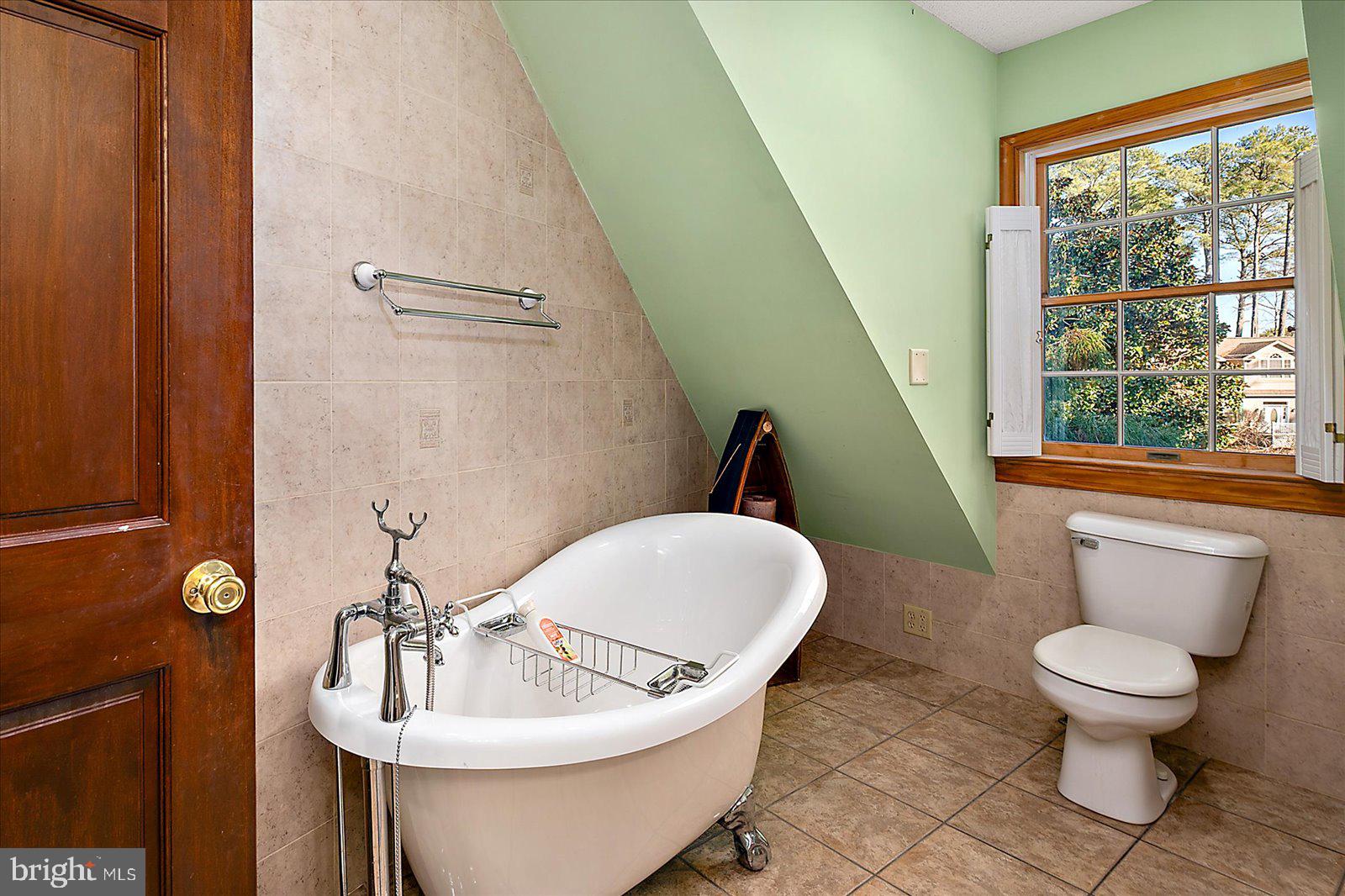 CHARLES LEWIS FARM - Residential