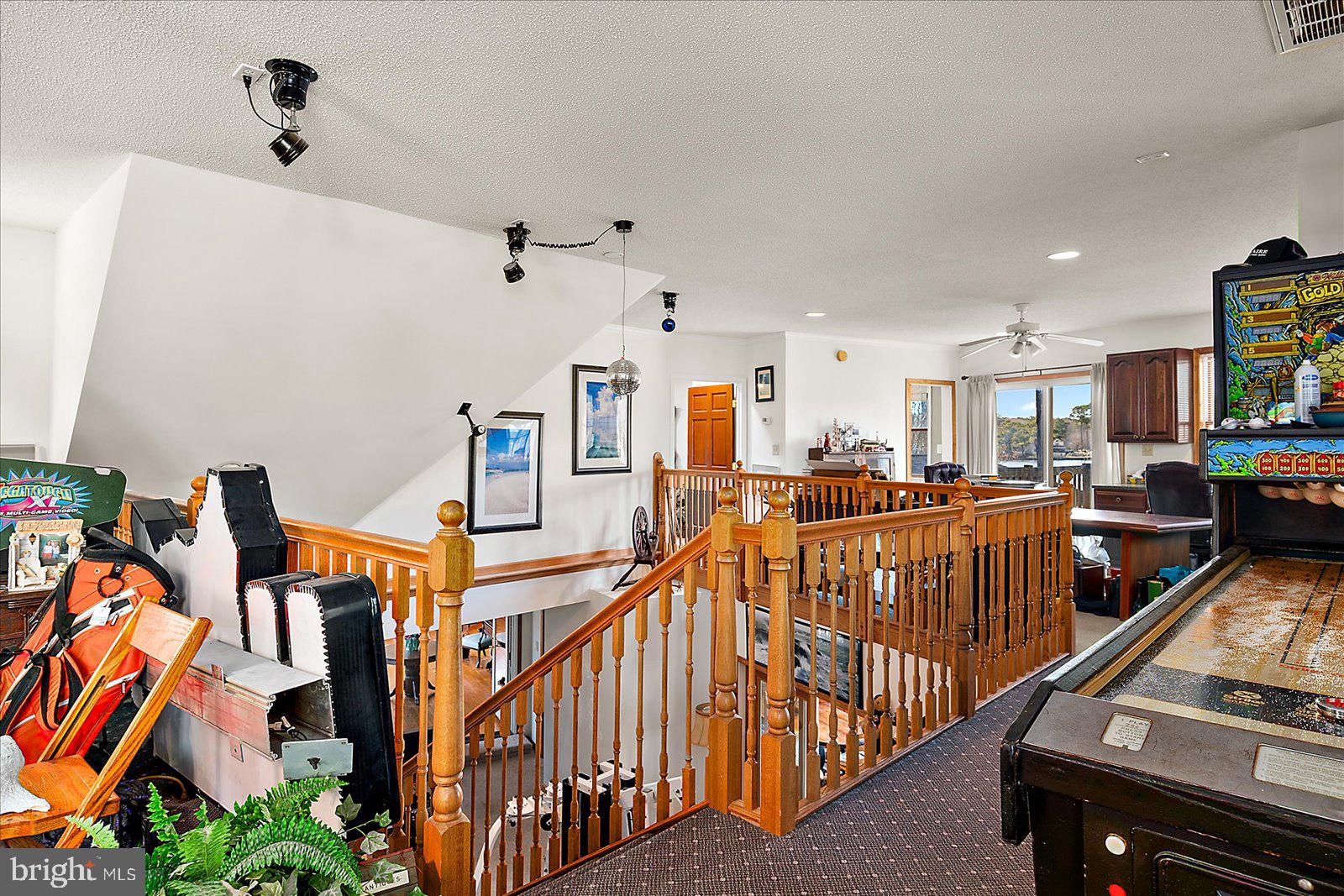 CHARLES LEWIS FARM - Residential