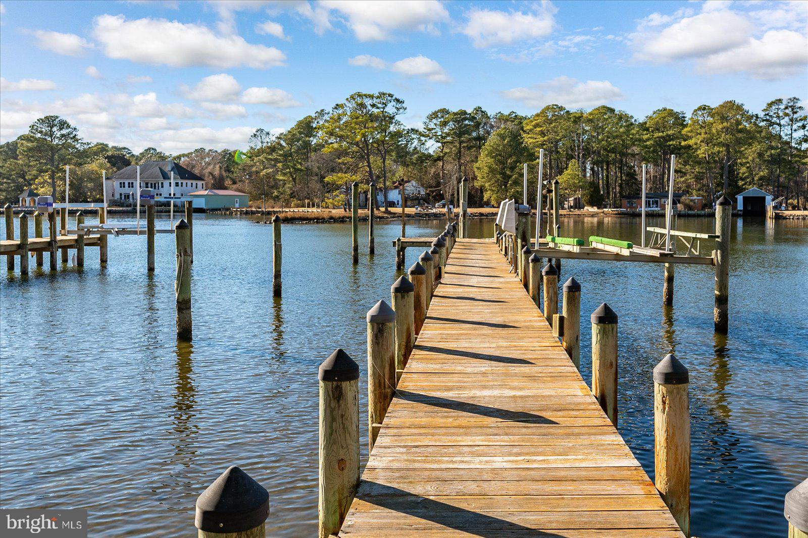 CHARLES LEWIS FARM - Residential