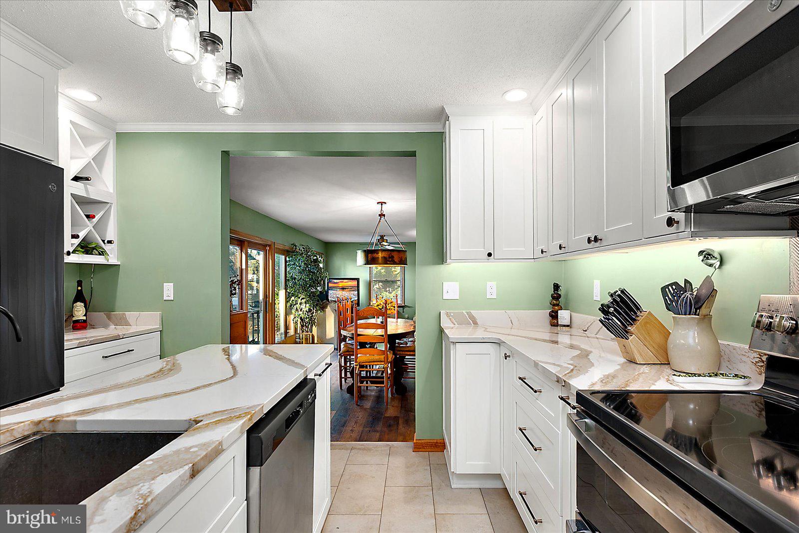 CHARLES LEWIS FARM - Residential