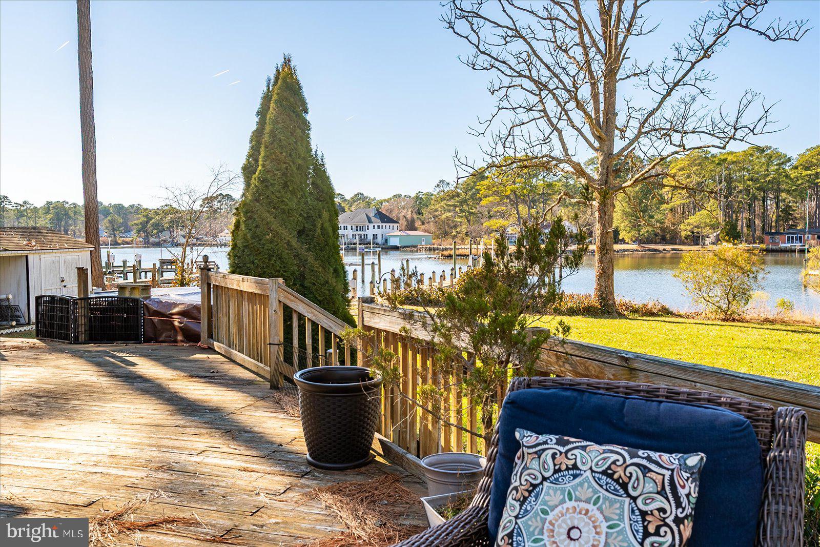 CHARLES LEWIS FARM - Residential