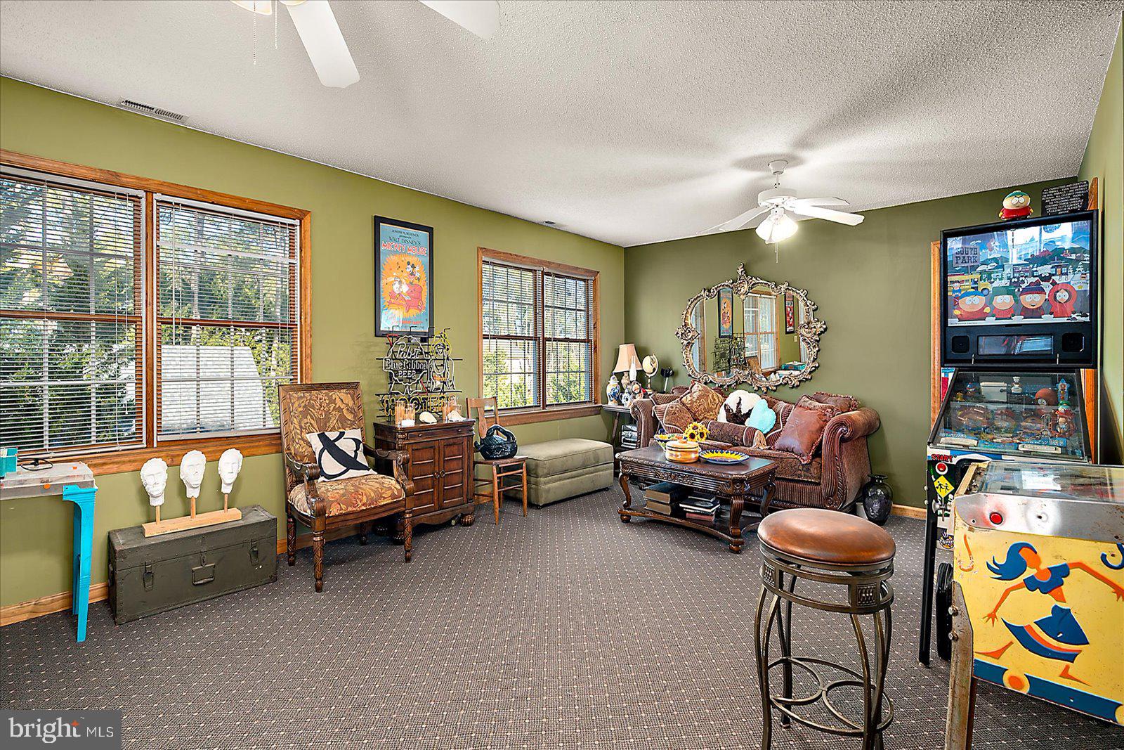 CHARLES LEWIS FARM - Residential