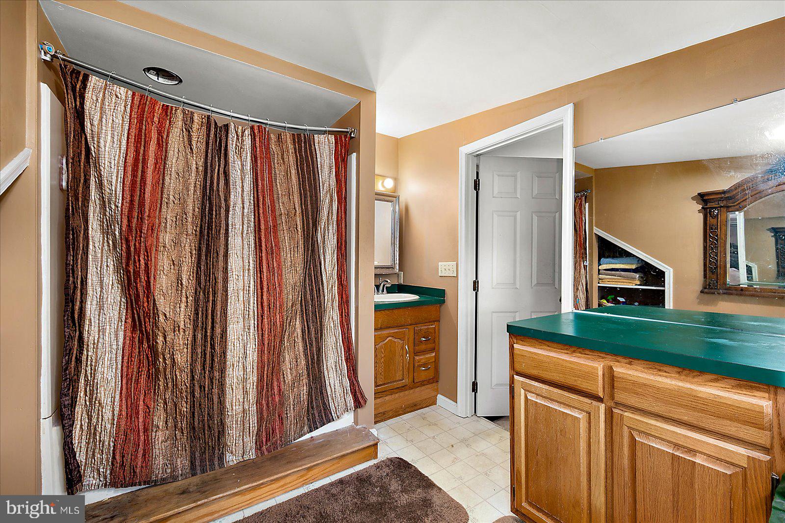 CHARLES LEWIS FARM - Residential