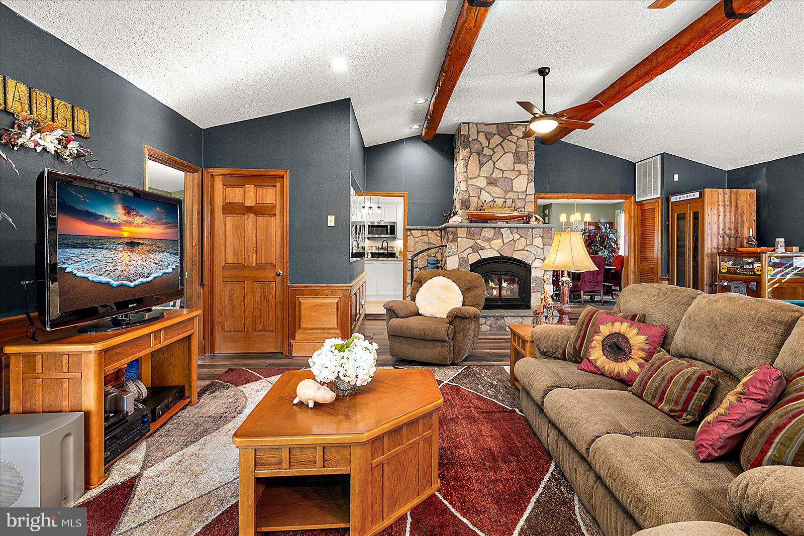 CHARLES LEWIS FARM - Residential