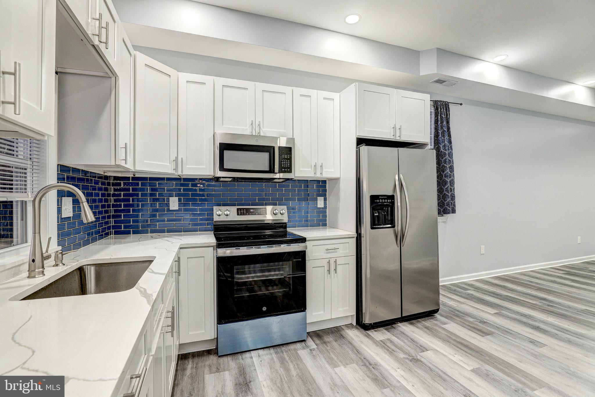 CLIFTON PARK - Residential