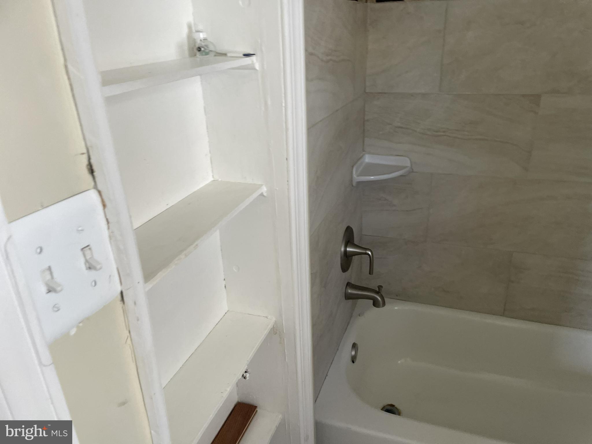 CYNWYD - Residential