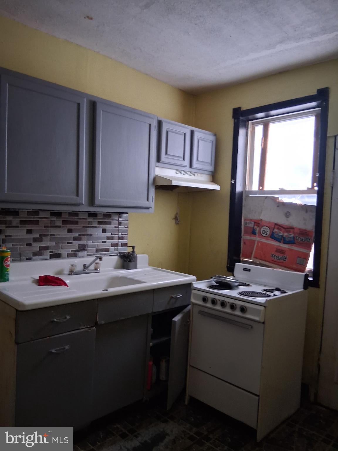 PHILADELPHIA (NORTH) - Residential