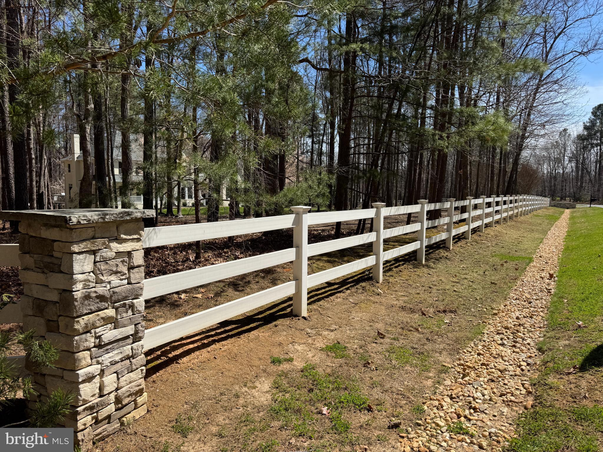 FAWN LAKE - Residential