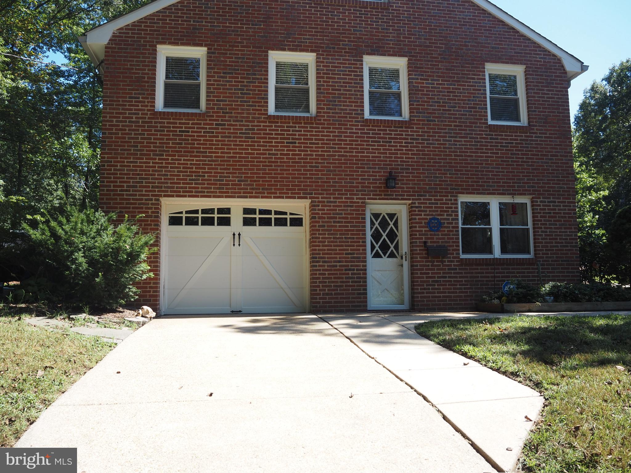 HAMBLETON ESTATES - Residential Lease