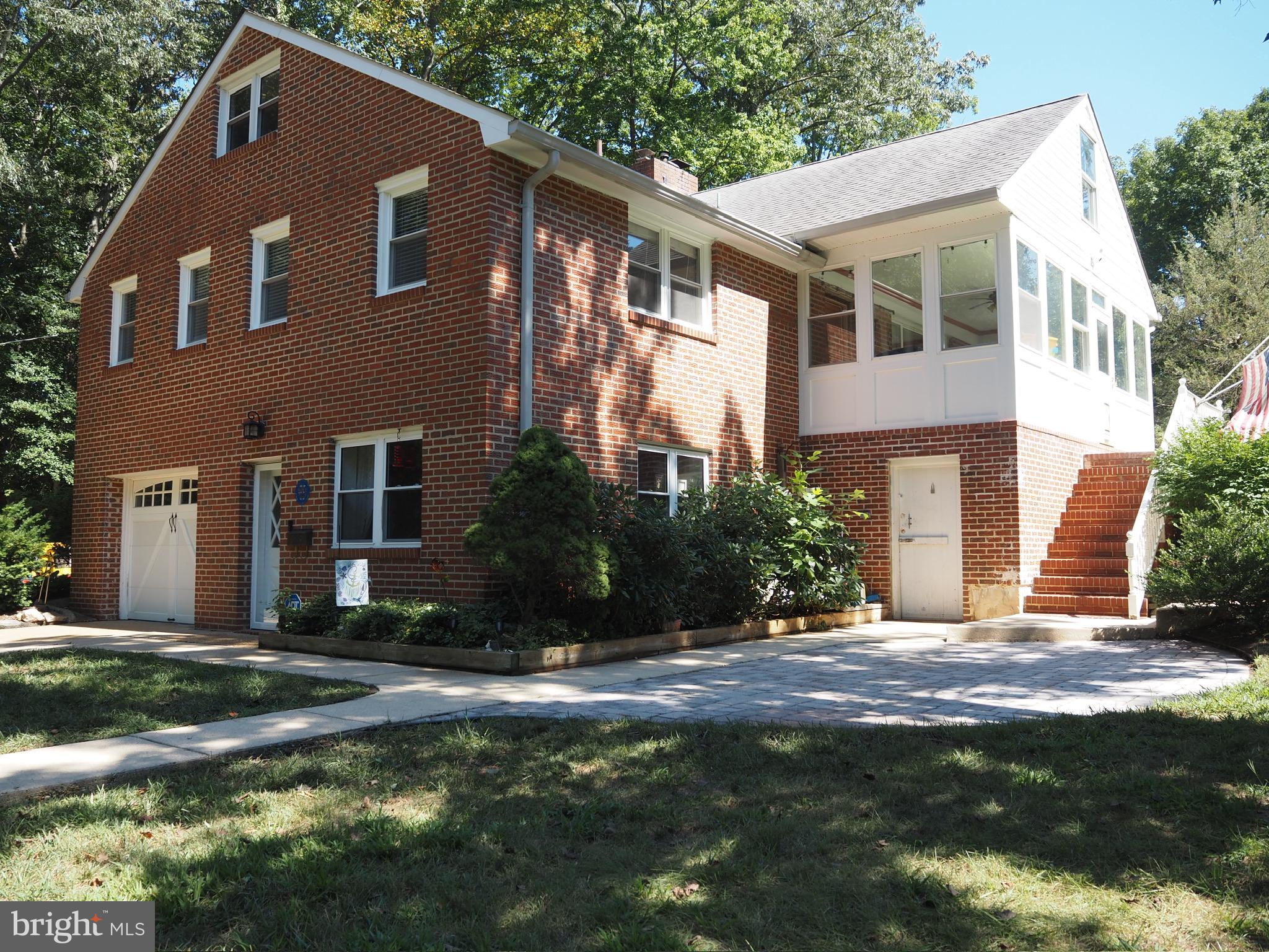 HAMBLETON ESTATES - Residential Lease