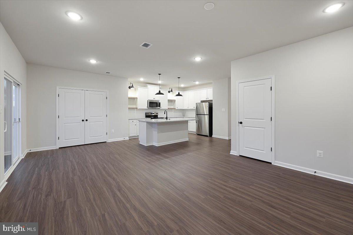 DILLON FARM - Residential