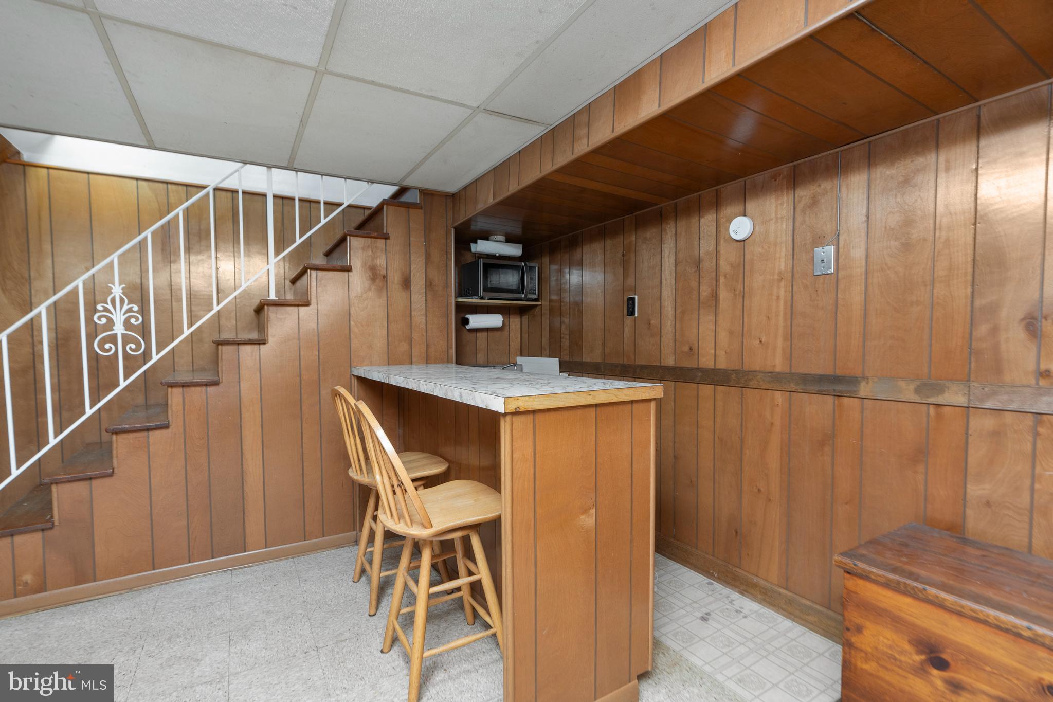 HILLCREST - Residential