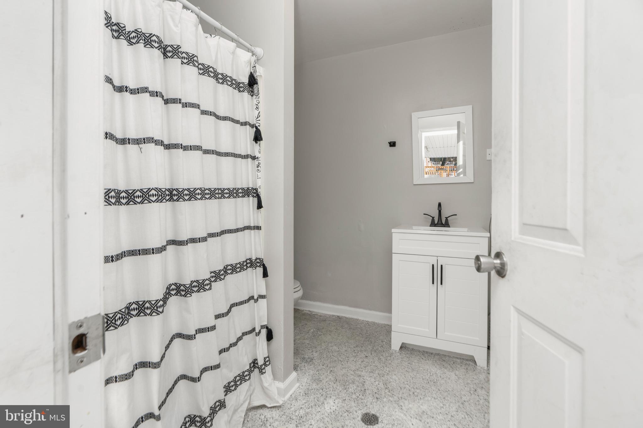 HILLCREST - Residential