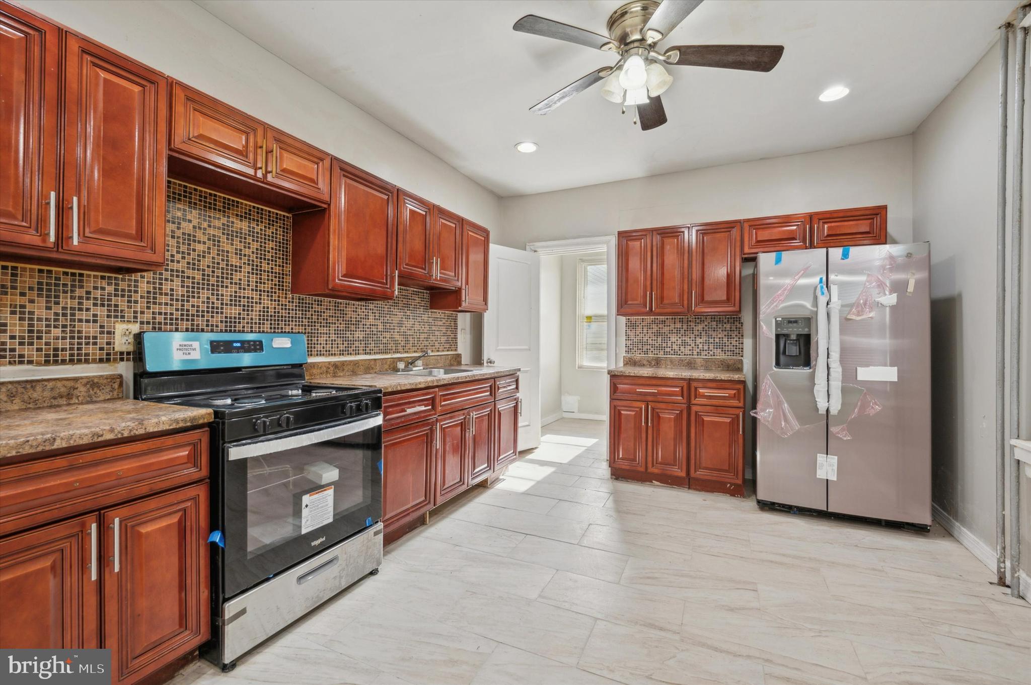 PHILADELPHIA (WEST) - Residential