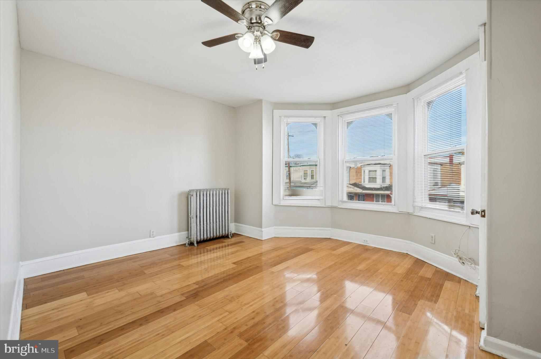 PHILADELPHIA (WEST) - Residential