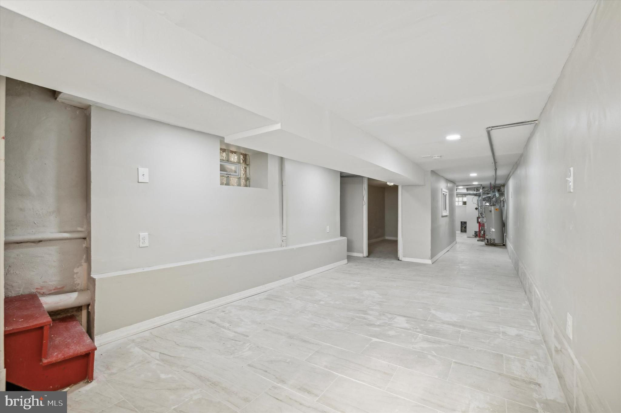 PHILADELPHIA (WEST) - Residential