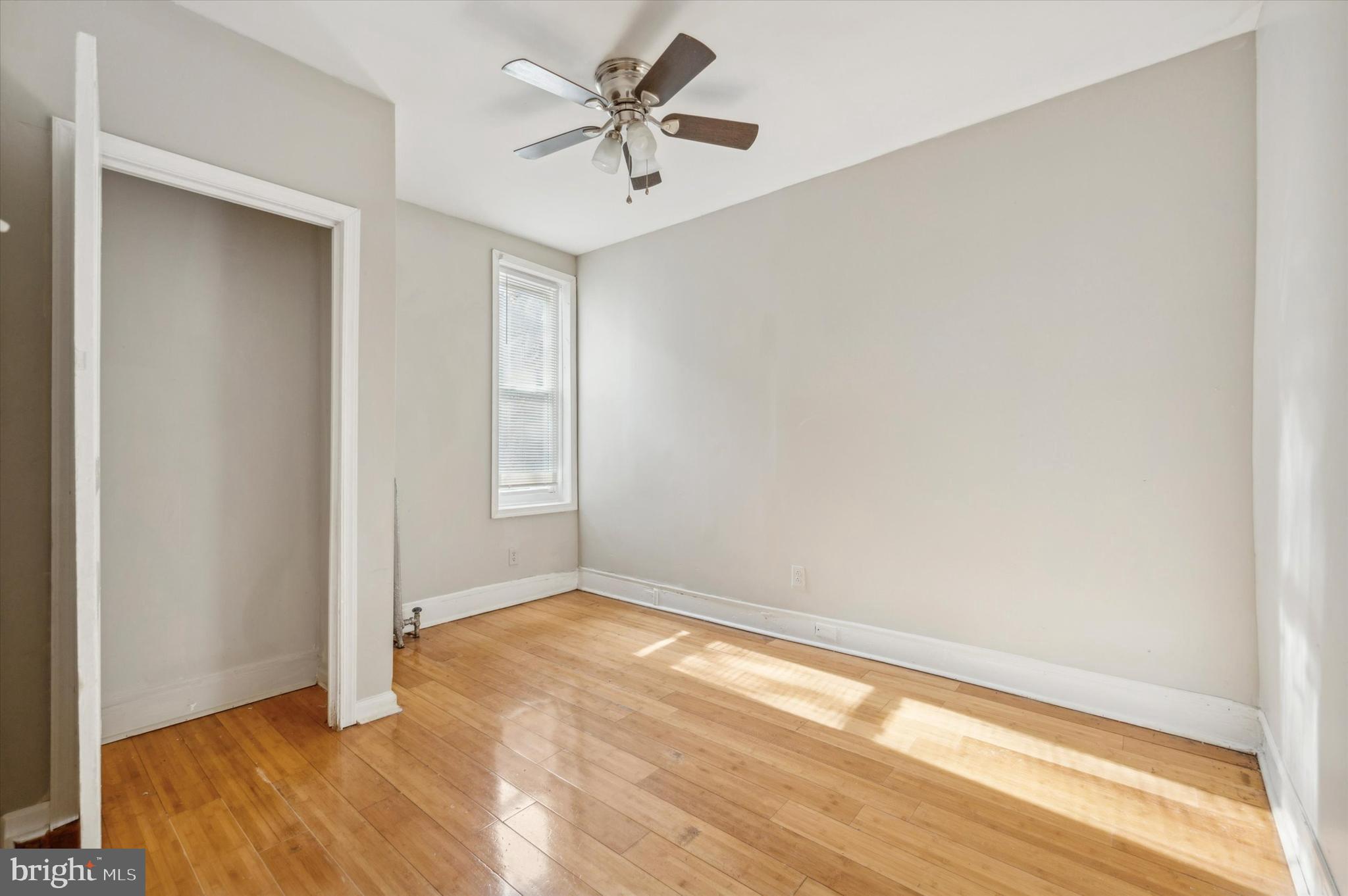 PHILADELPHIA (WEST) - Residential