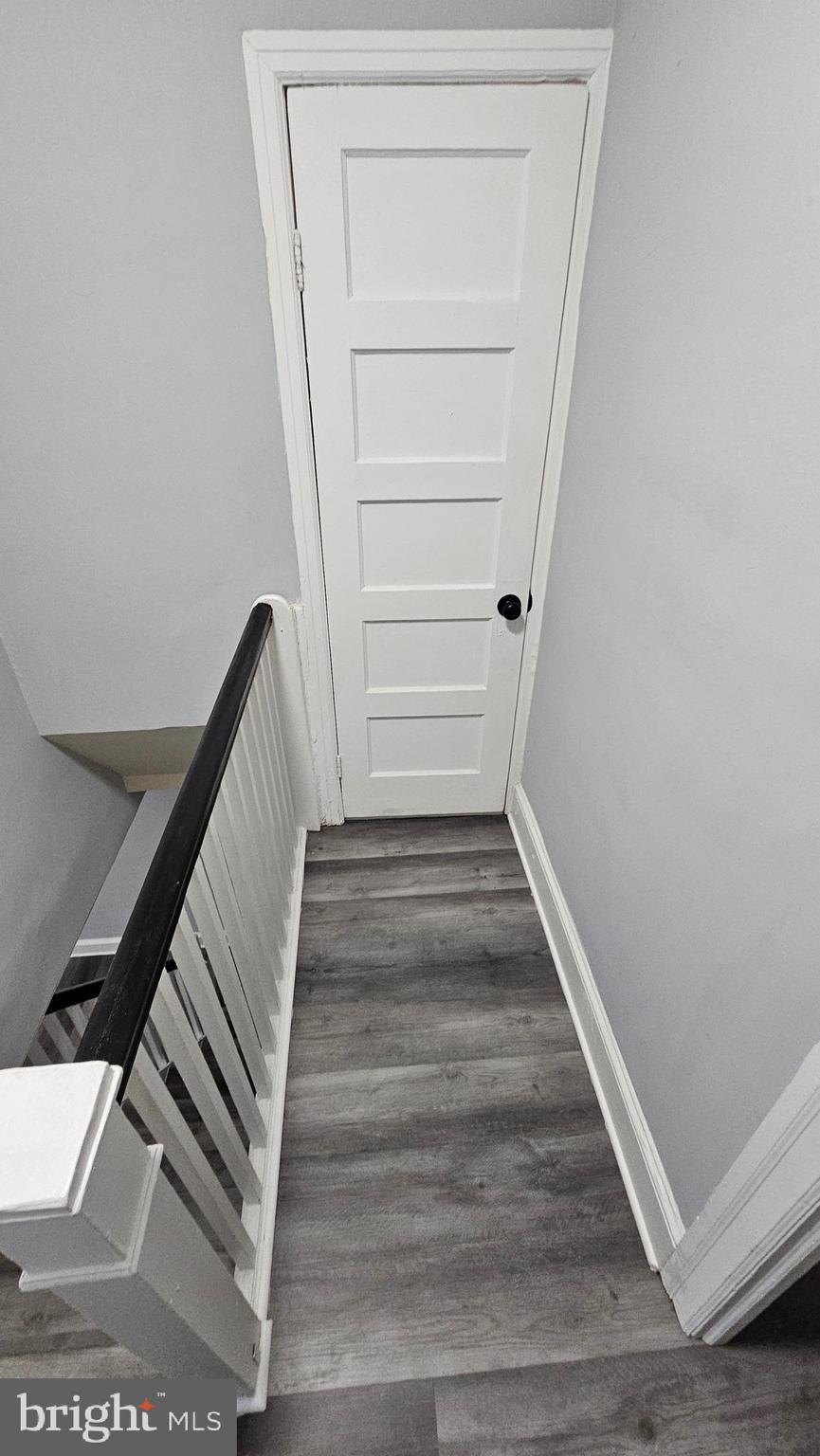 LAWNDALE - Residential