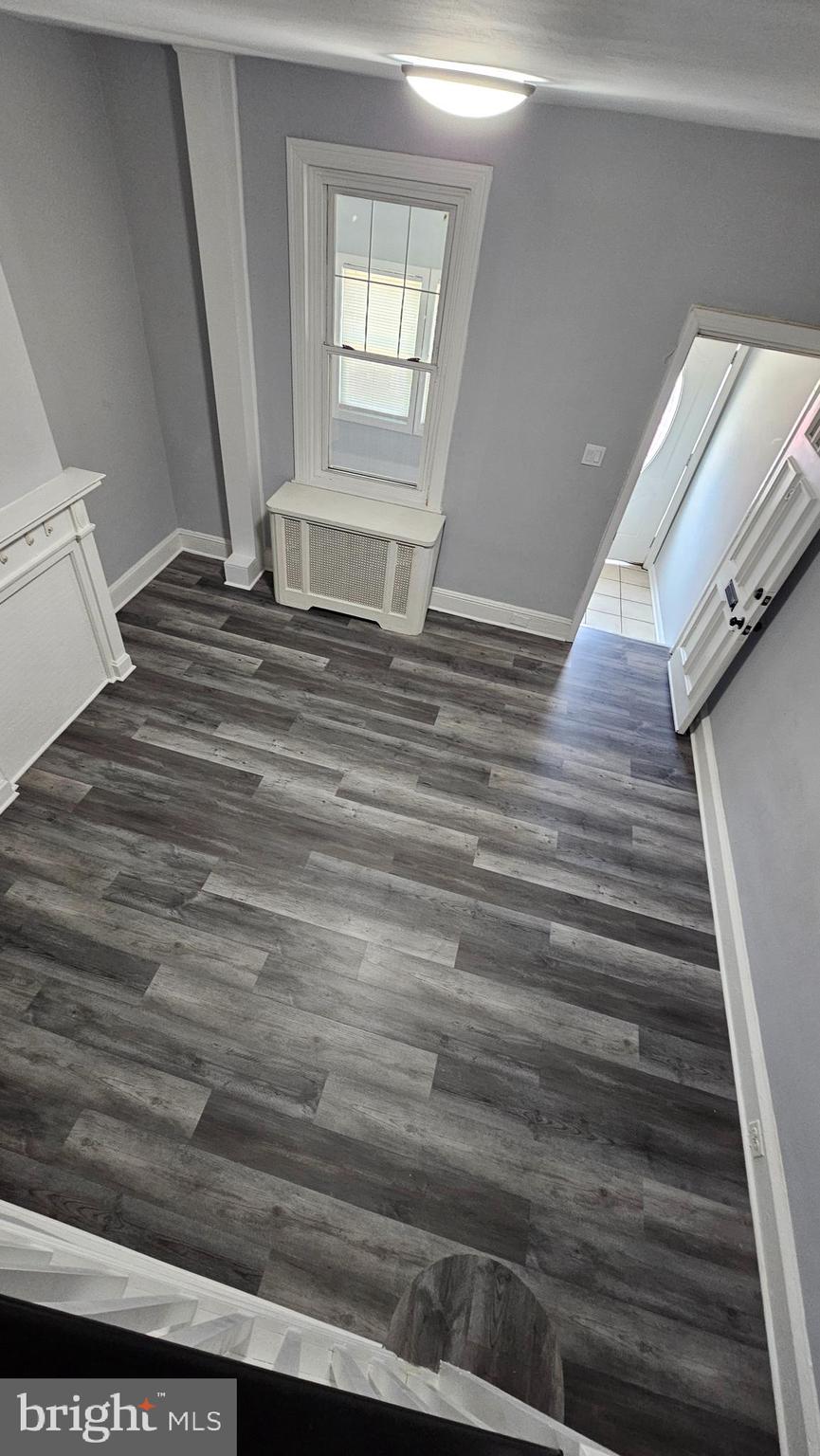 LAWNDALE - Residential