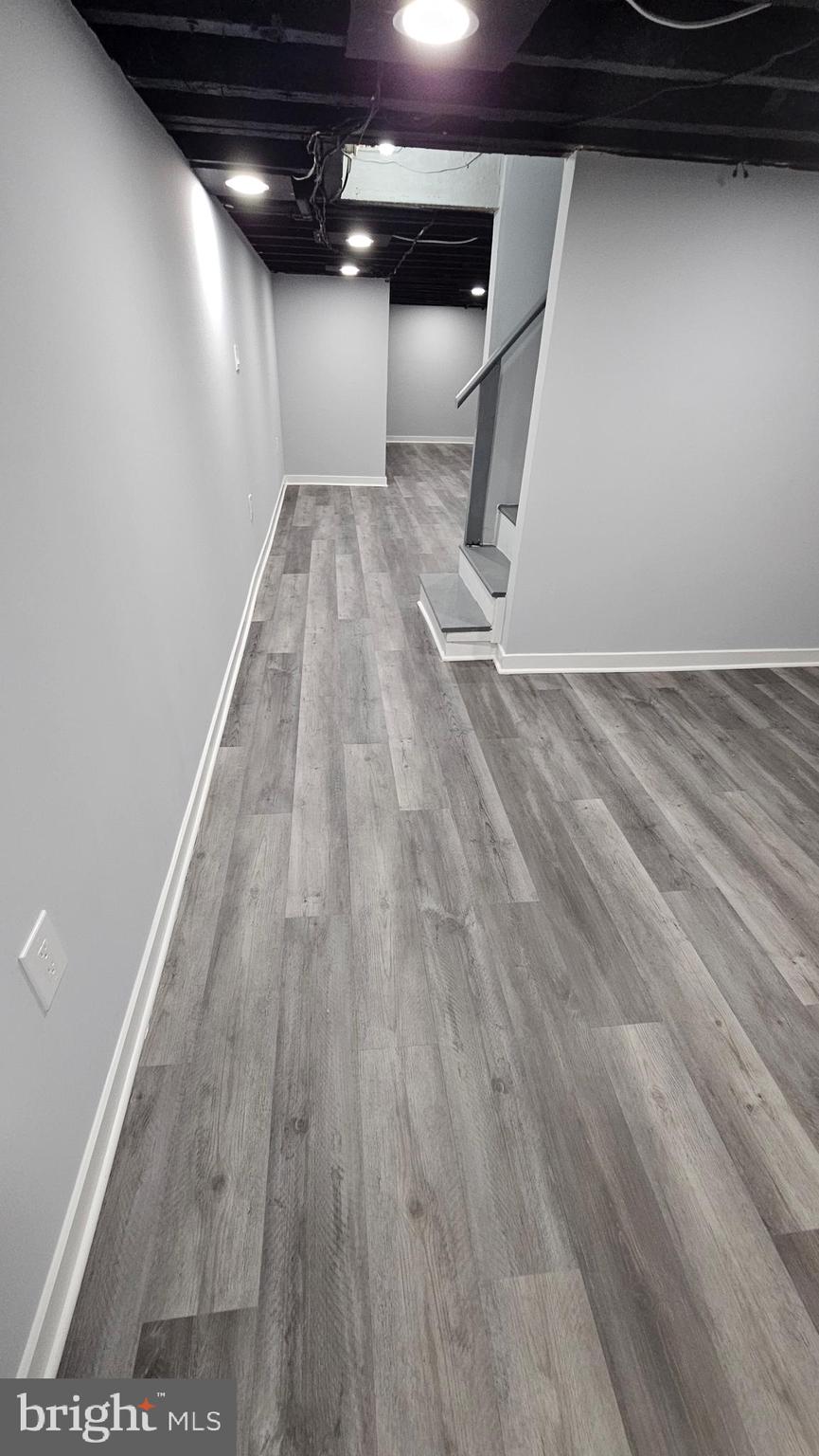 LAWNDALE - Residential