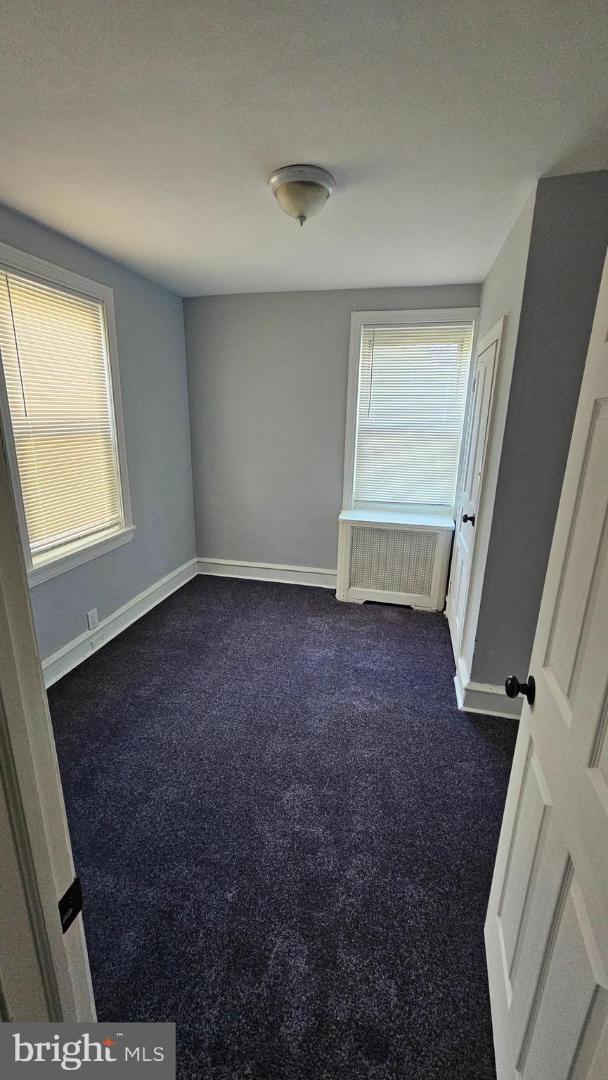 LAWNDALE - Residential