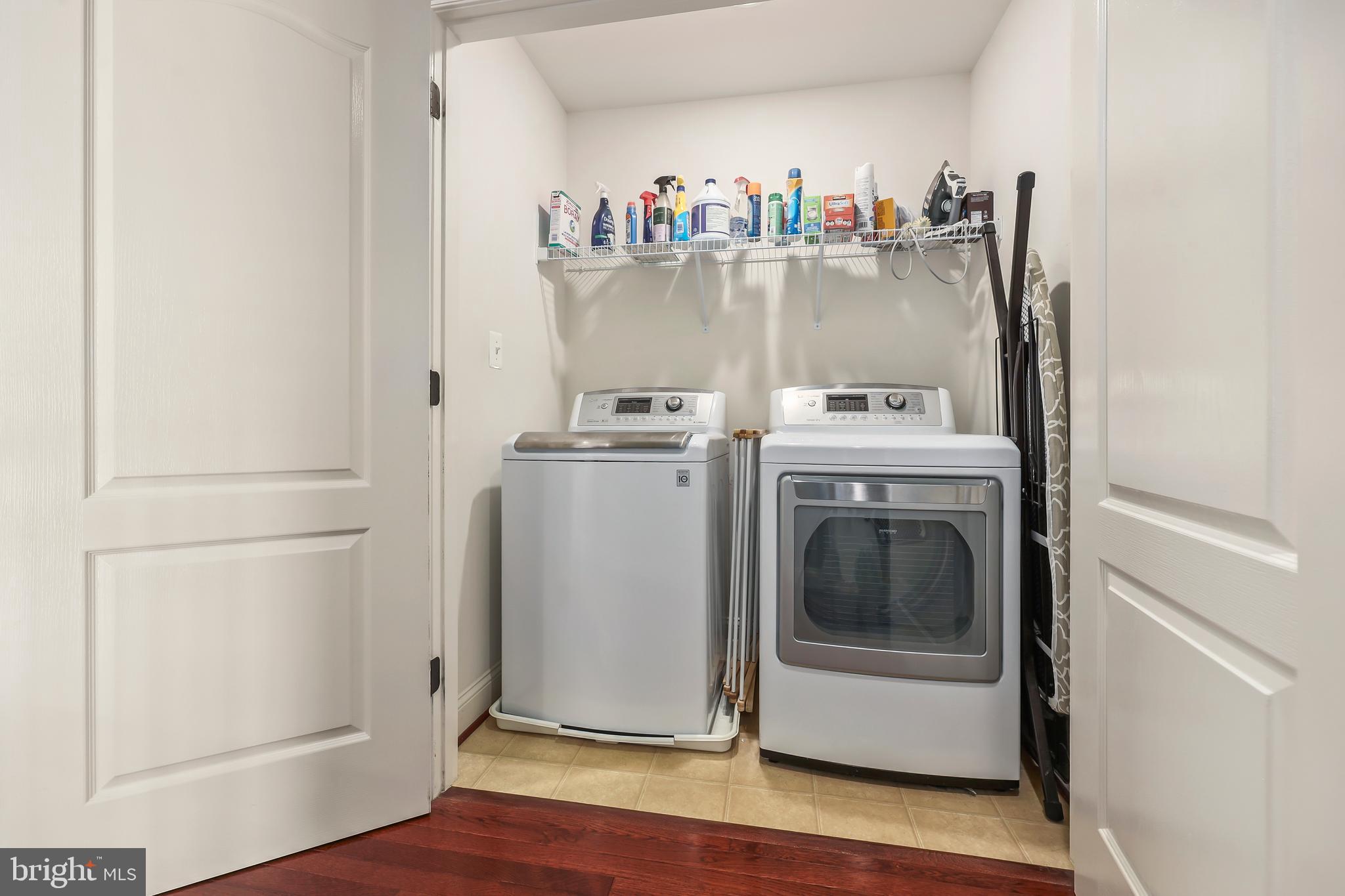 BRADDOCK CORNER - Residential