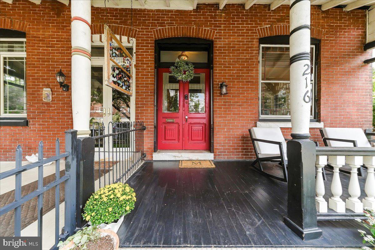 216 SUMAC STREET