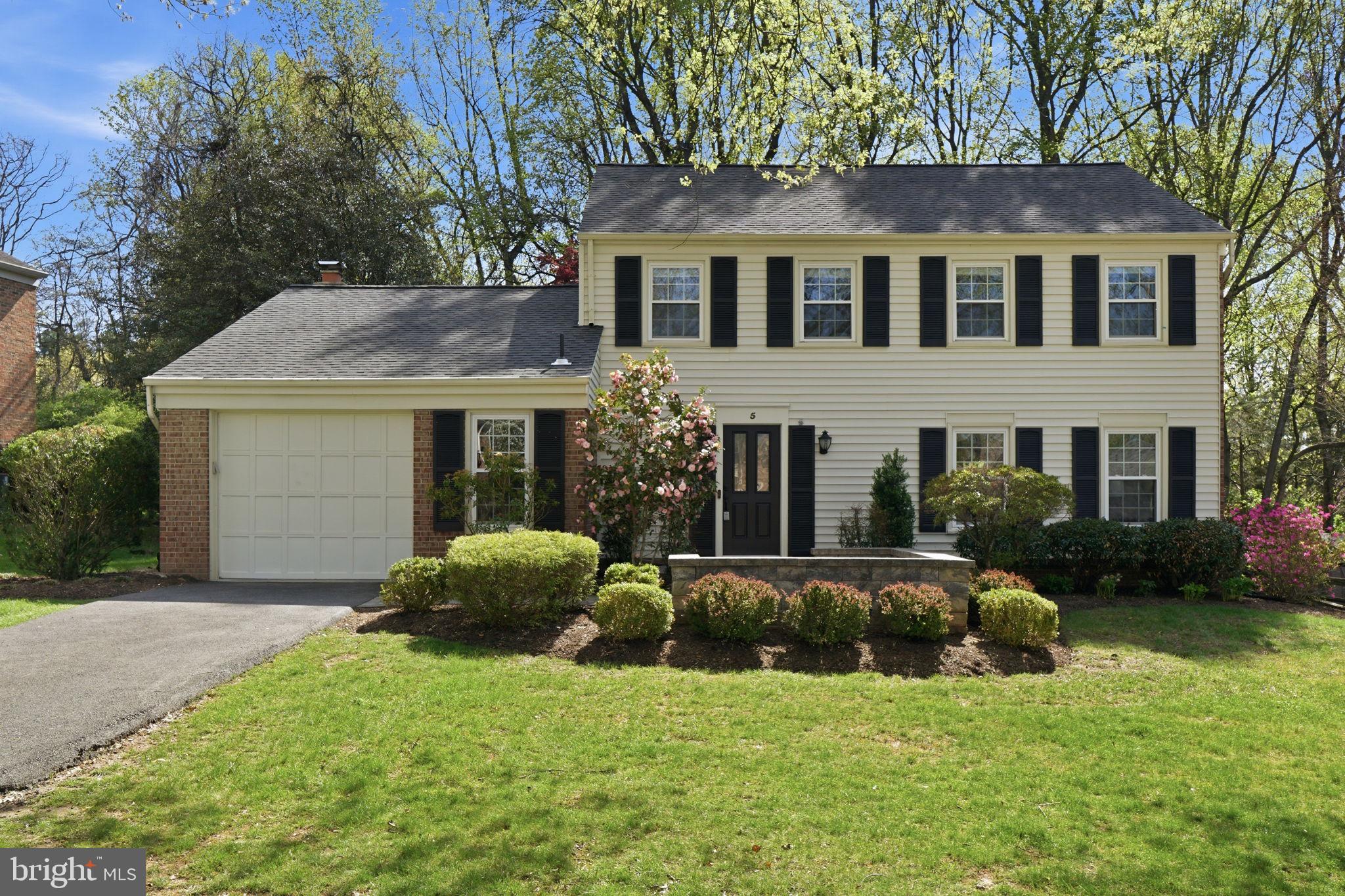 FALLSMEAD - Residential