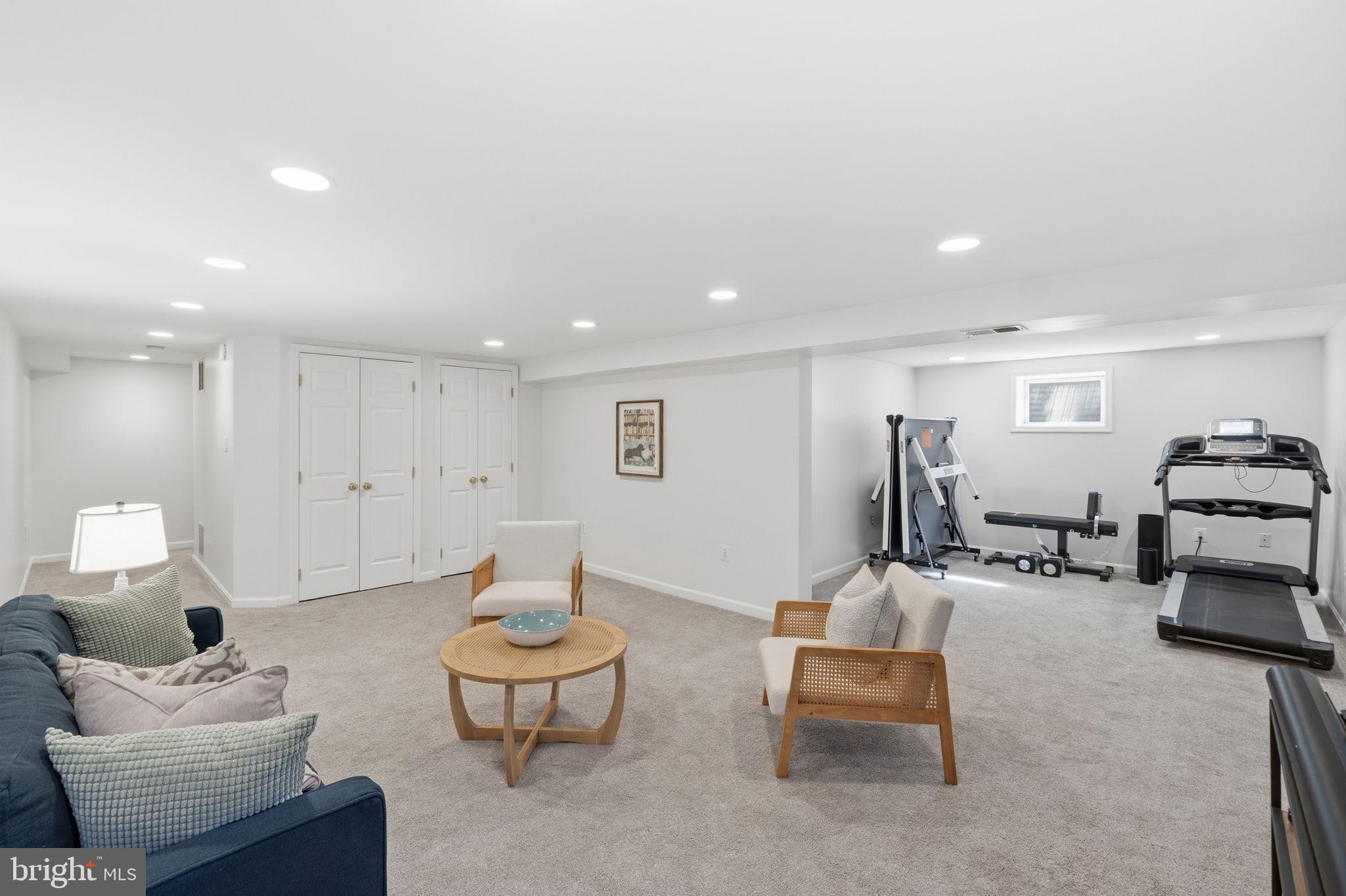 FALLSMEAD - Residential