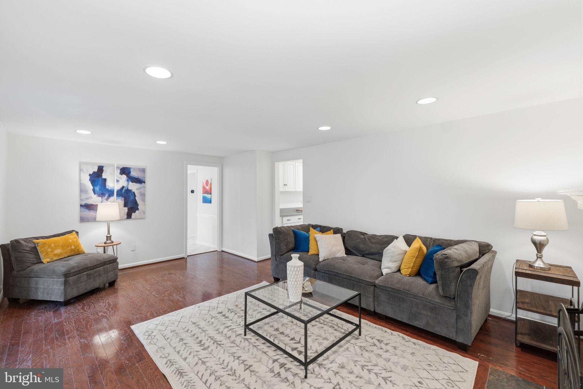 FALLSMEAD - Residential