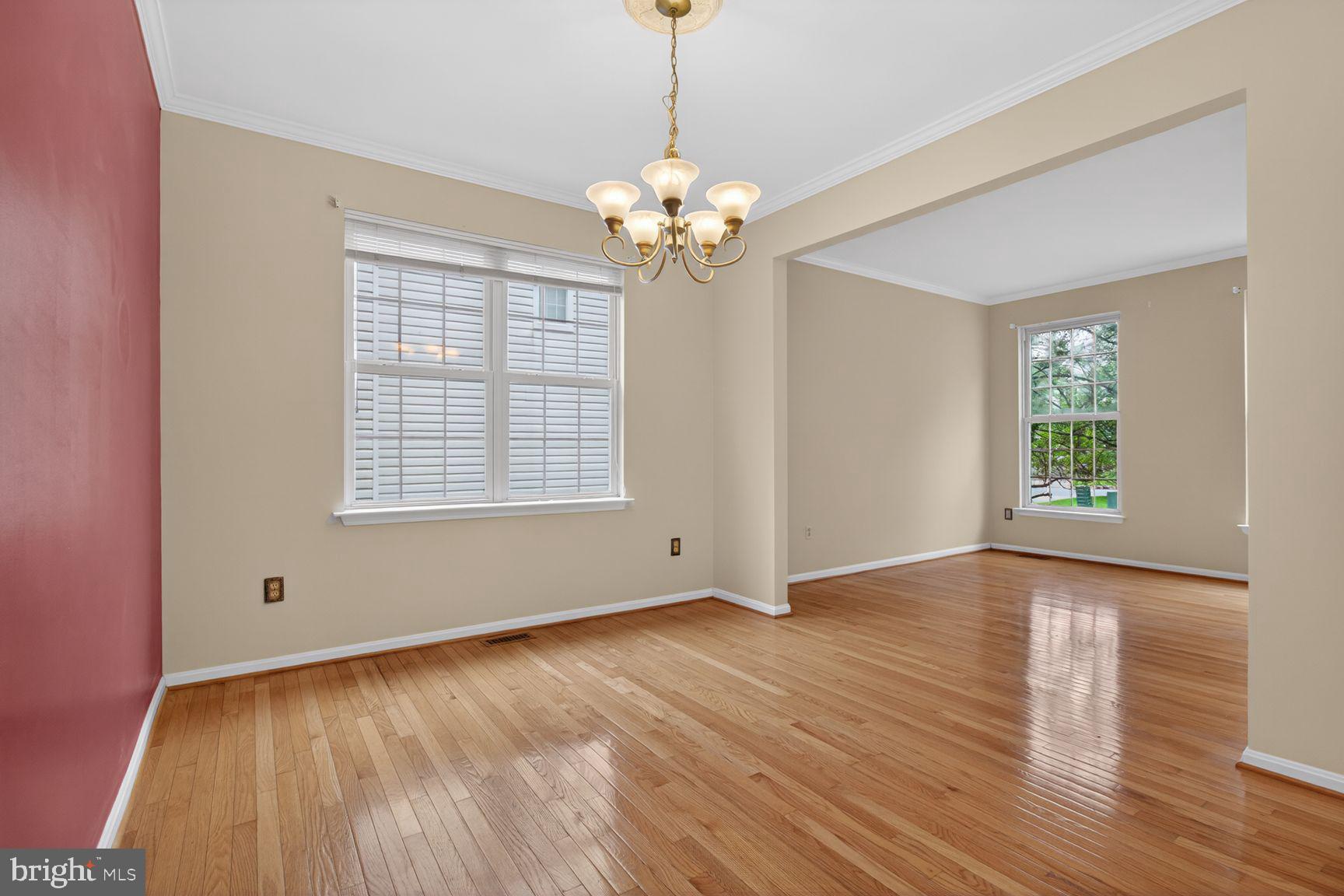 VILLAGE OF RIVER HILL - Residential
