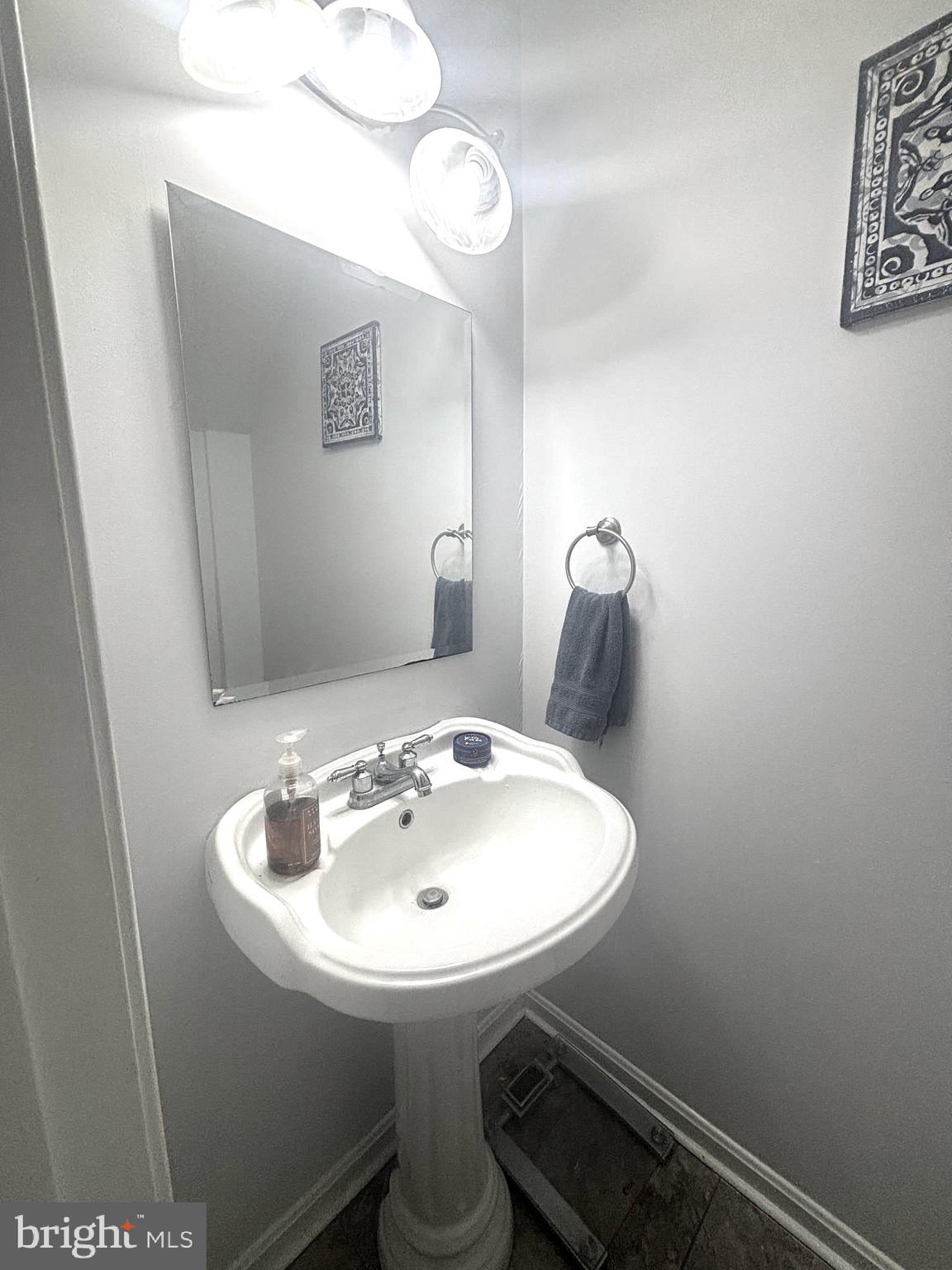 FREDERICKTOWNE TOWNHOUSE - Residential