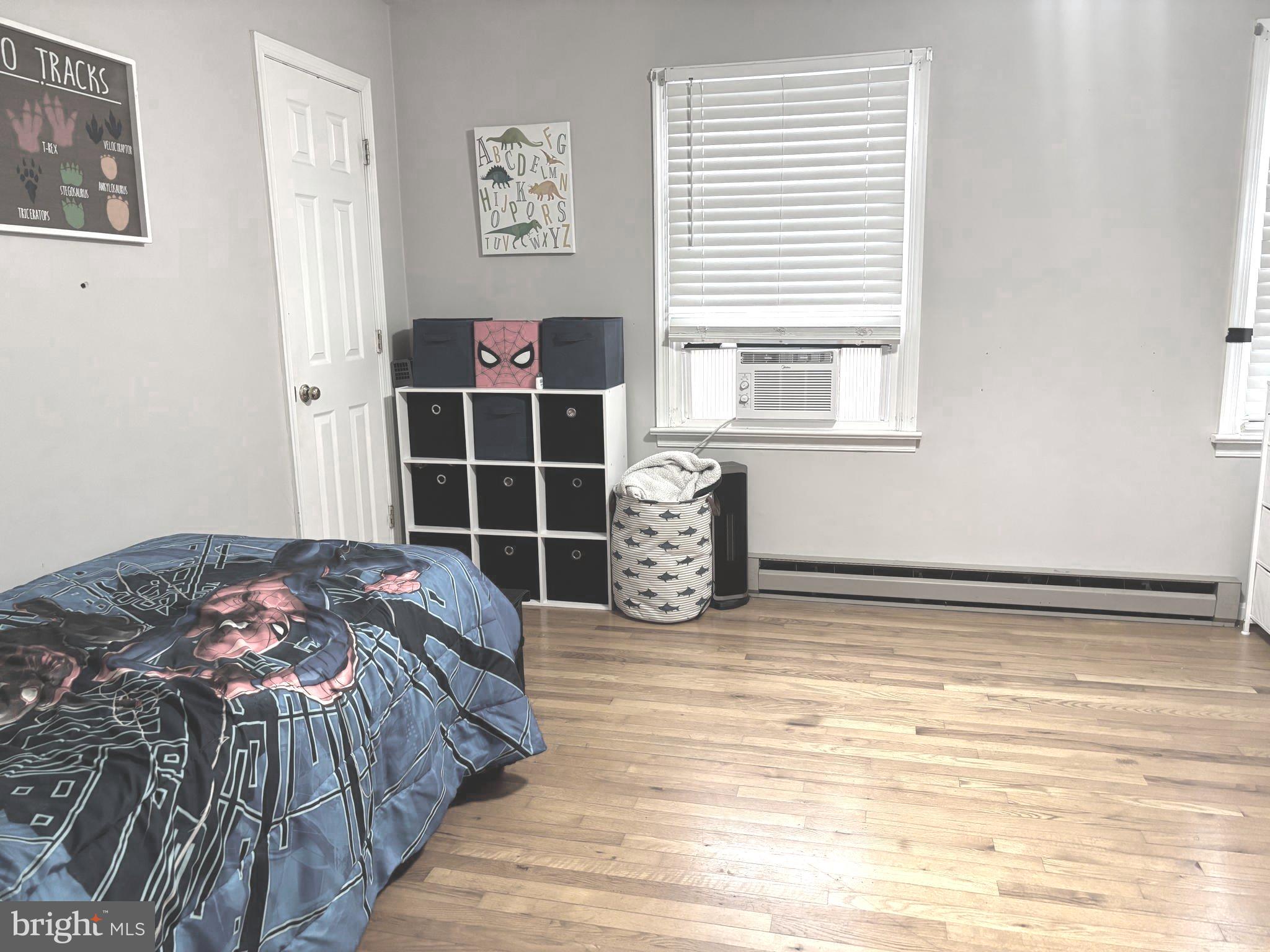 FREDERICKTOWNE TOWNHOUSE - Residential