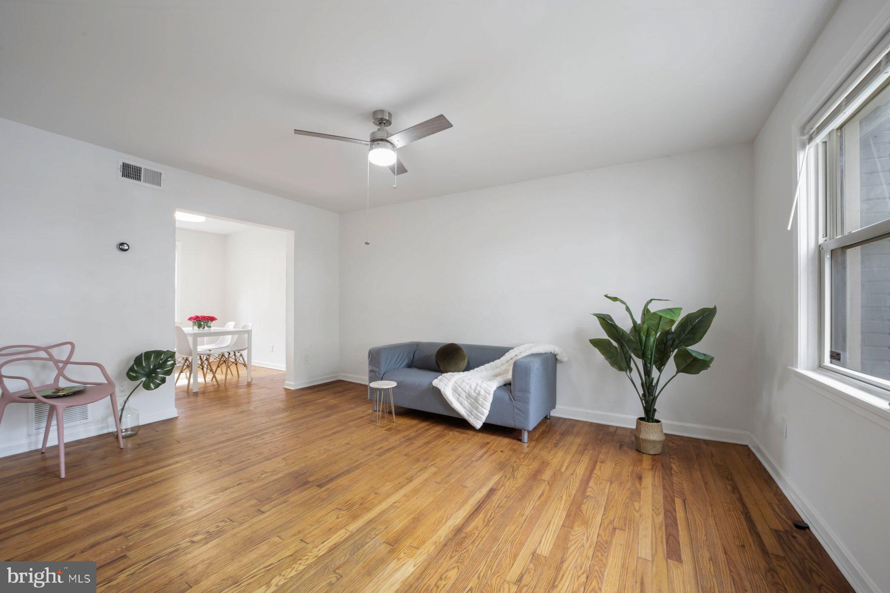 2145 SUITLAND TERRACE SE B