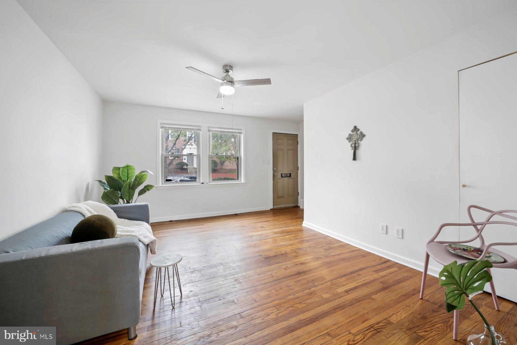 2145 SUITLAND TERRACE SE B