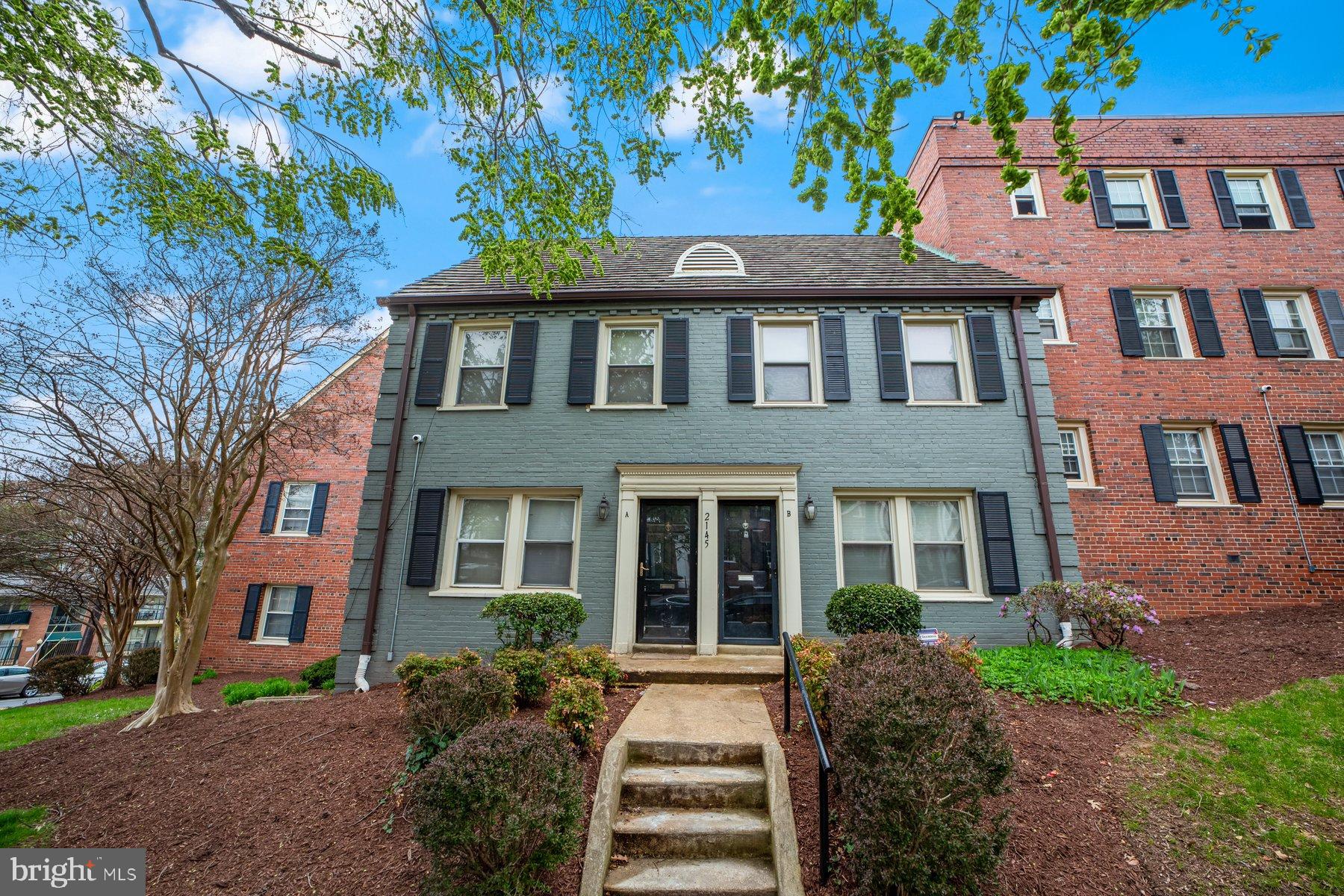 2145 SUITLAND TERRACE SE B