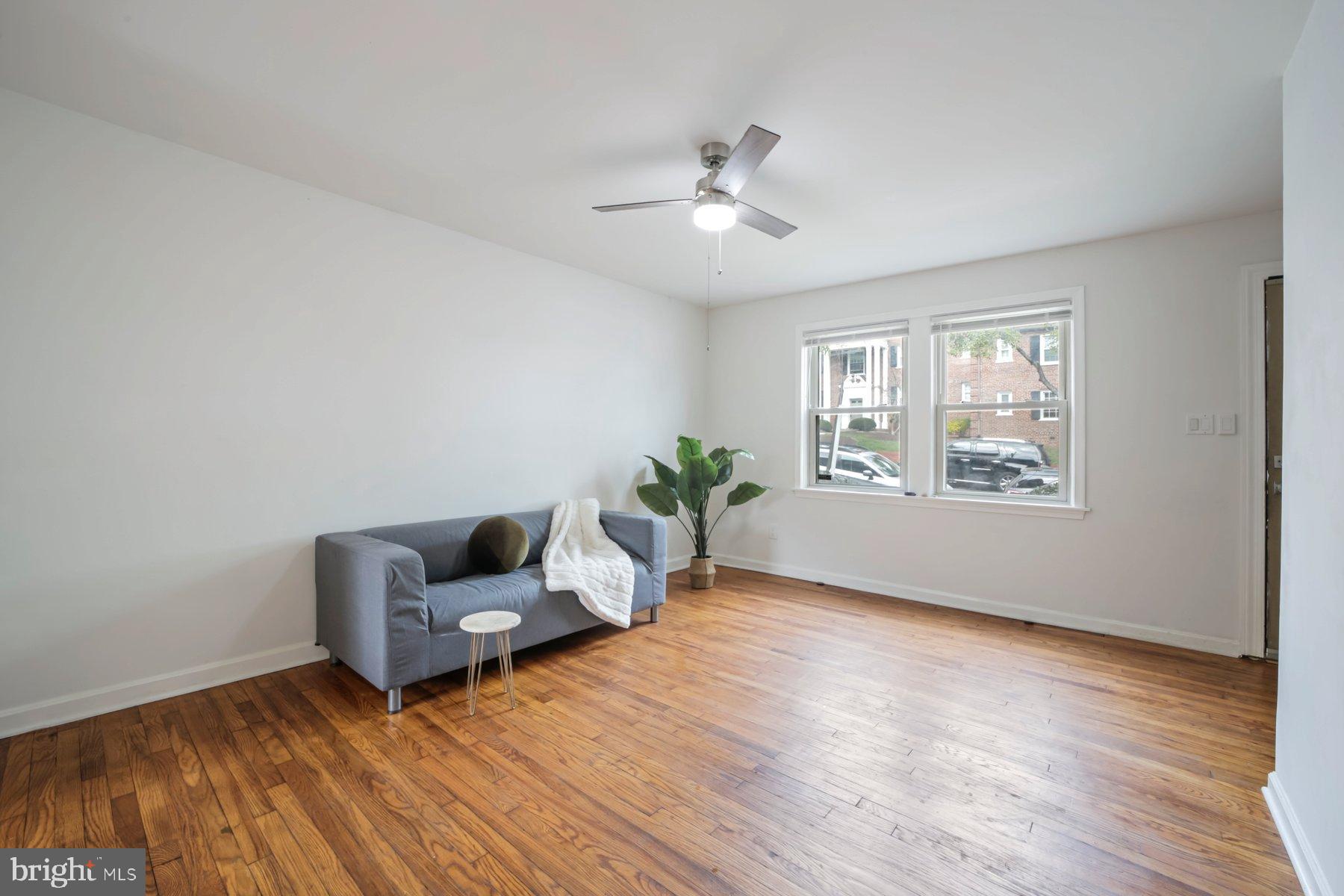 2145 SUITLAND TERRACE SE B