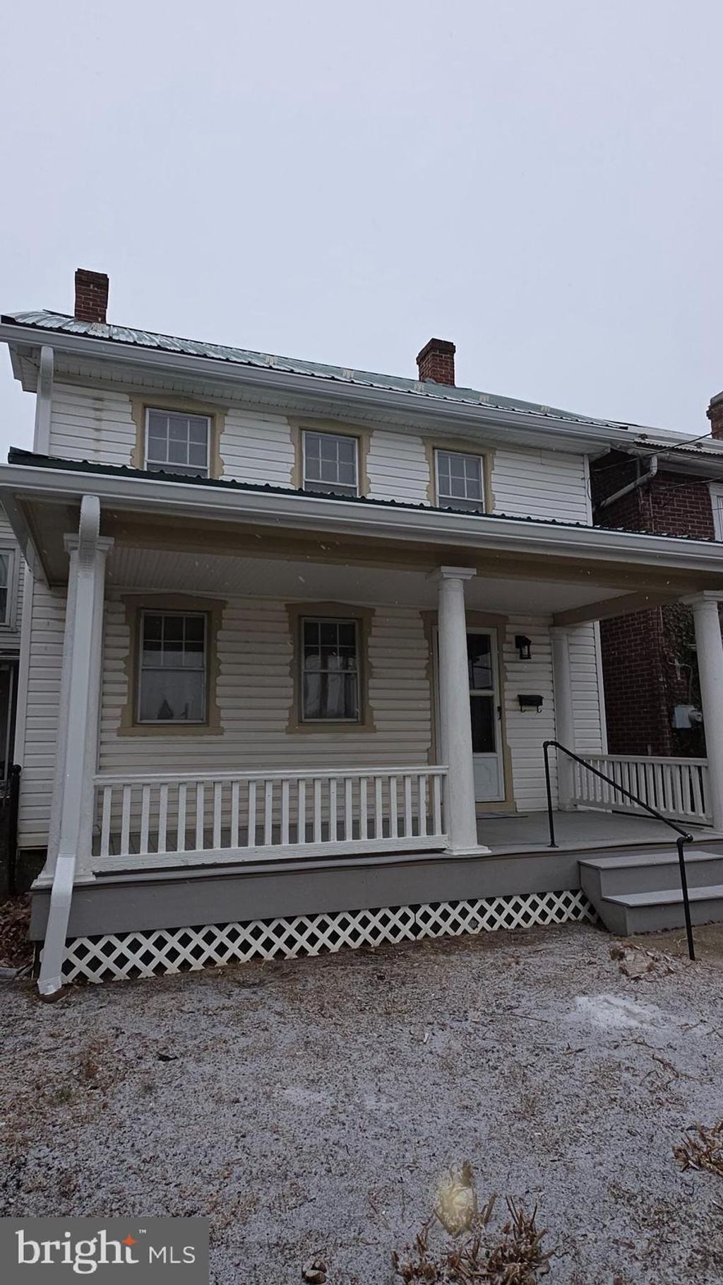 Photo of 129 E Franklin Street, GREENCASTLE, PA 17225 (MLS # PAFL2032988)