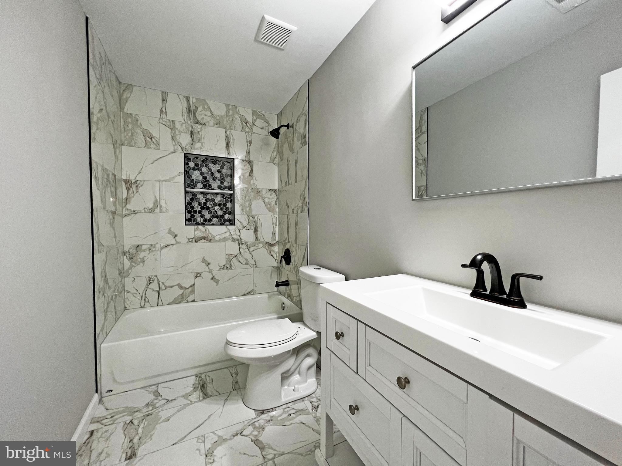 GLENN ESTATES - Residential