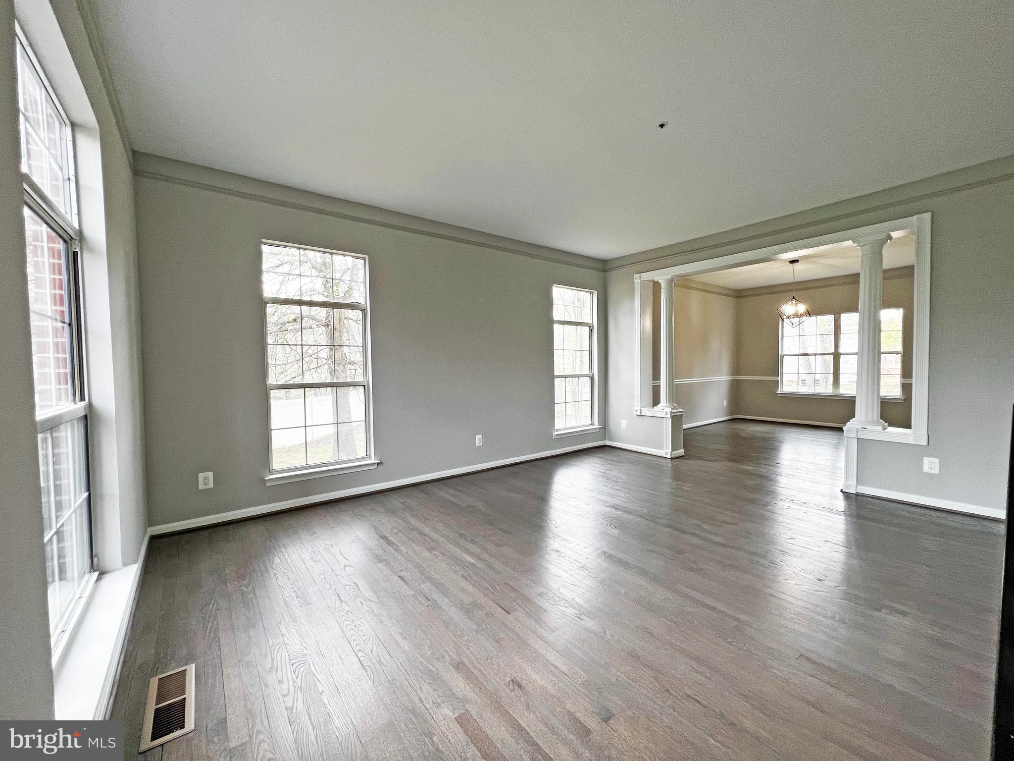 GLENN ESTATES - Residential