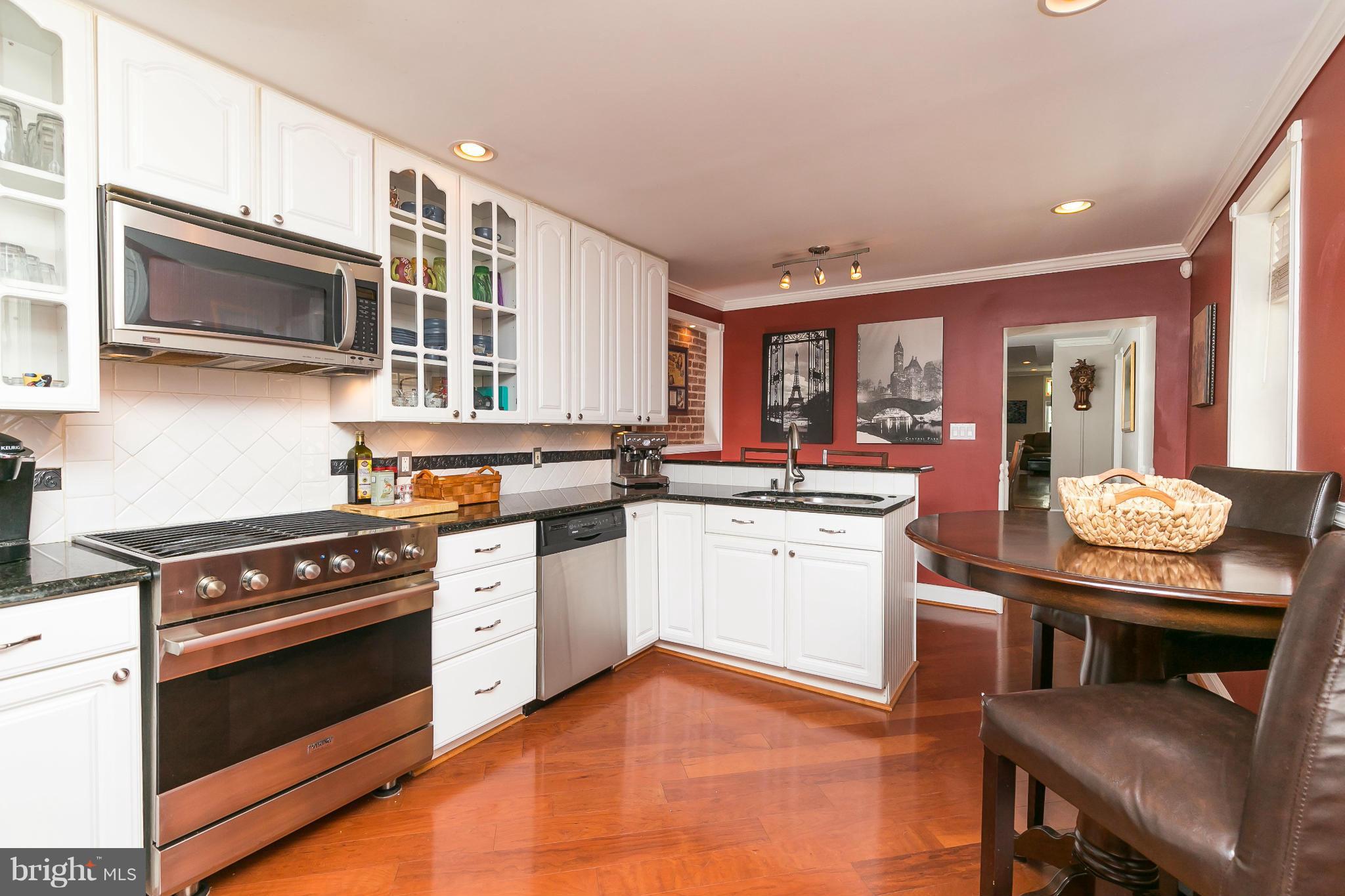 BUTCHER'S HILL - Residential