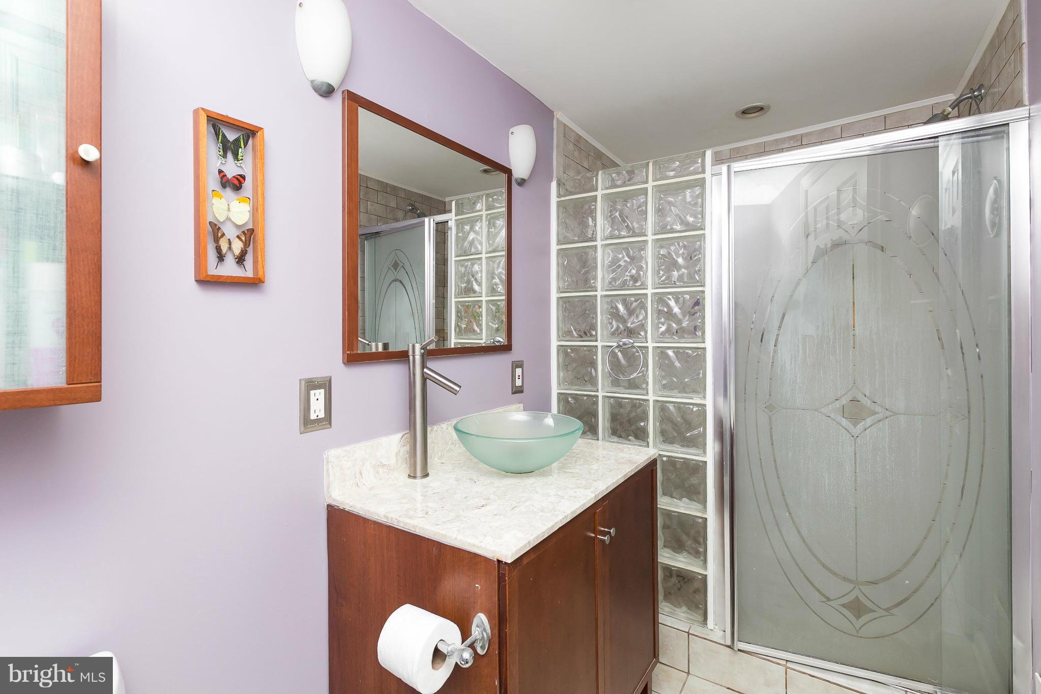 BUTCHER'S HILL - Residential