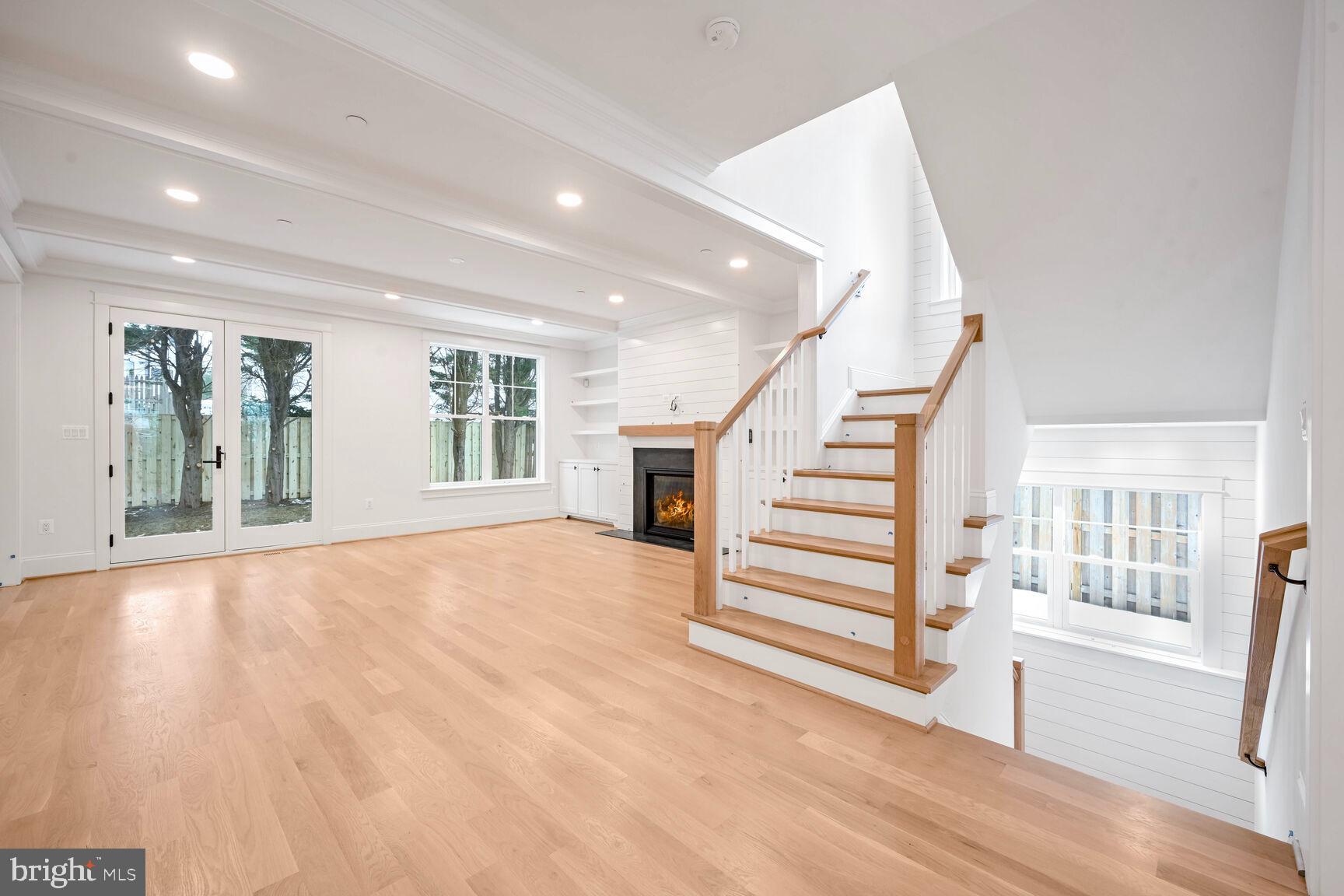 HILLMEAD - Residential