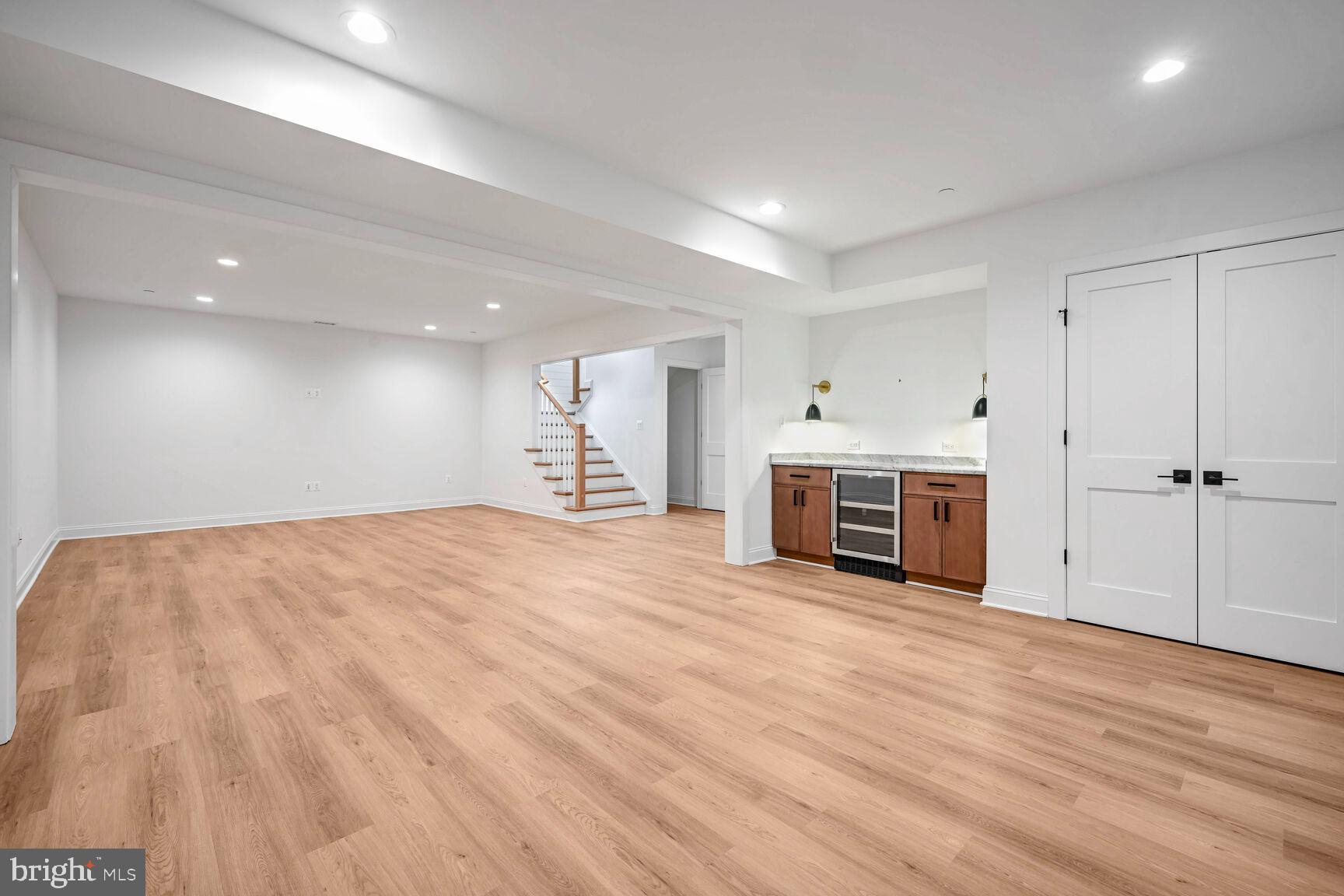 HILLMEAD - Residential