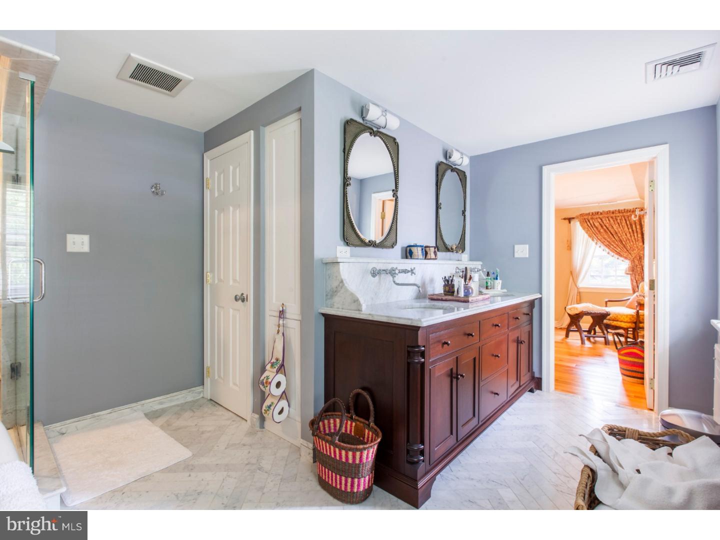 BRYN MAWR - Residential