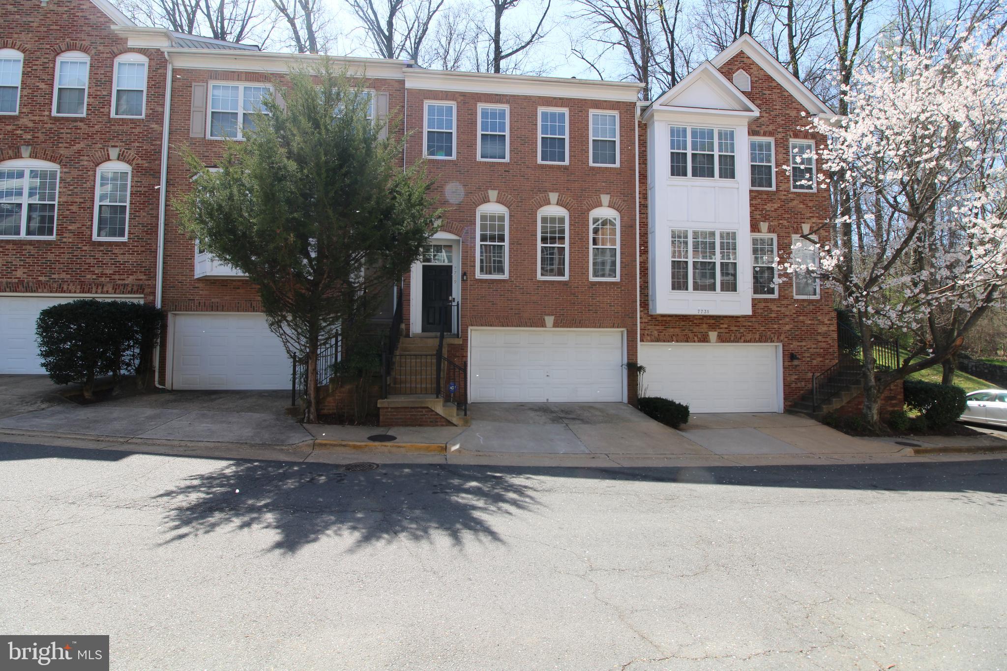 HERITAGE WOODS - Residential Lease