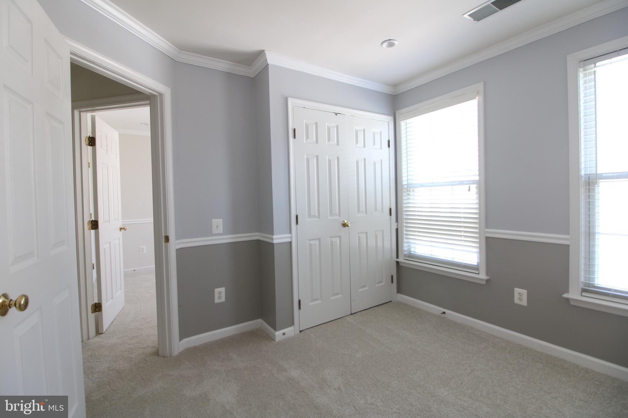 HERITAGE WOODS - Residential Lease