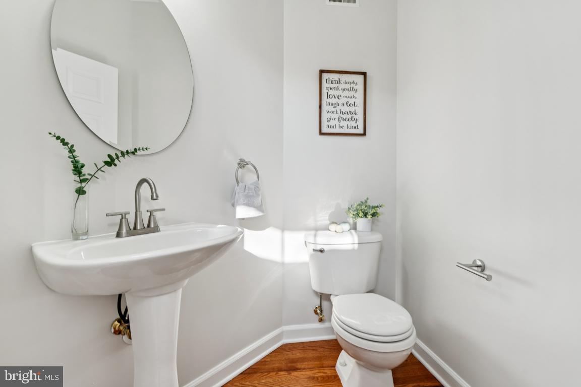 WAVERLY WOODS - Residential