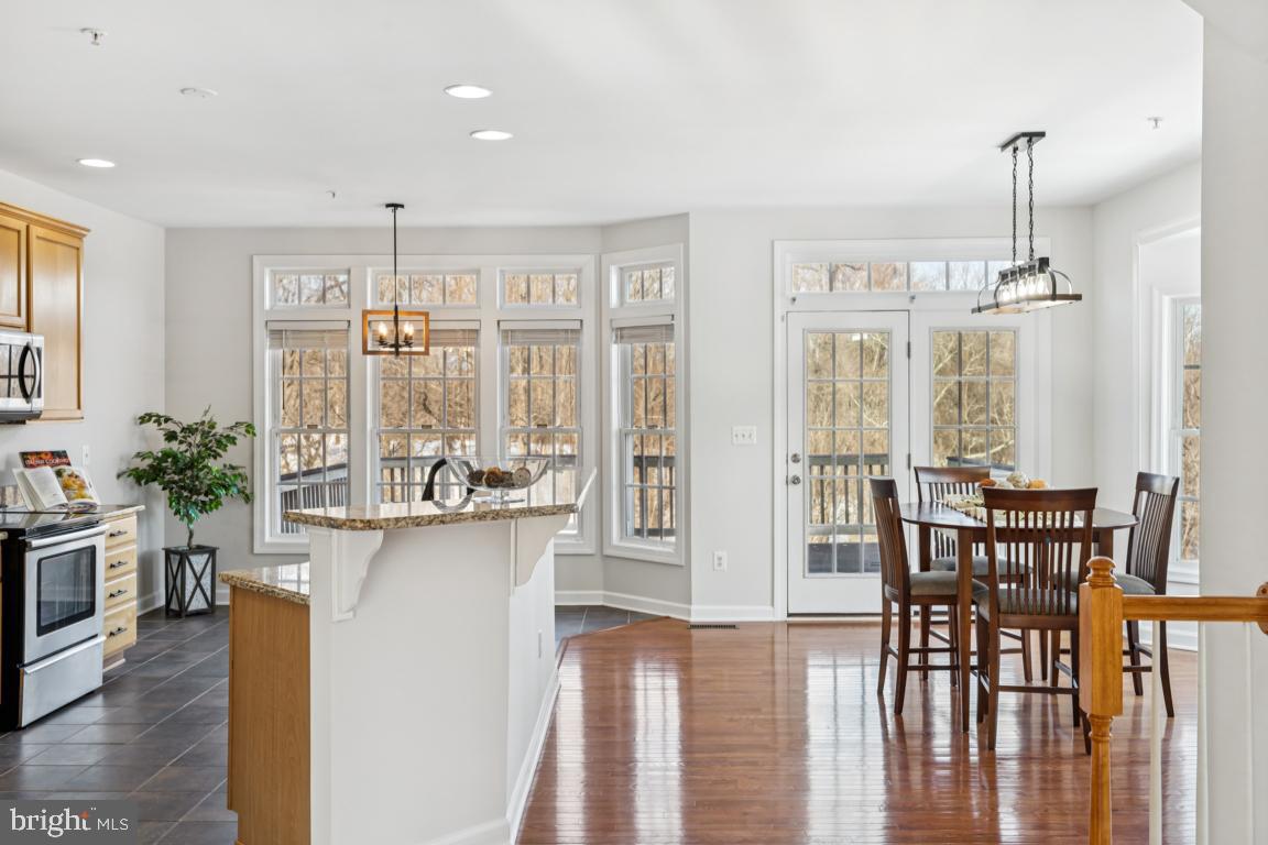 WAVERLY WOODS - Residential