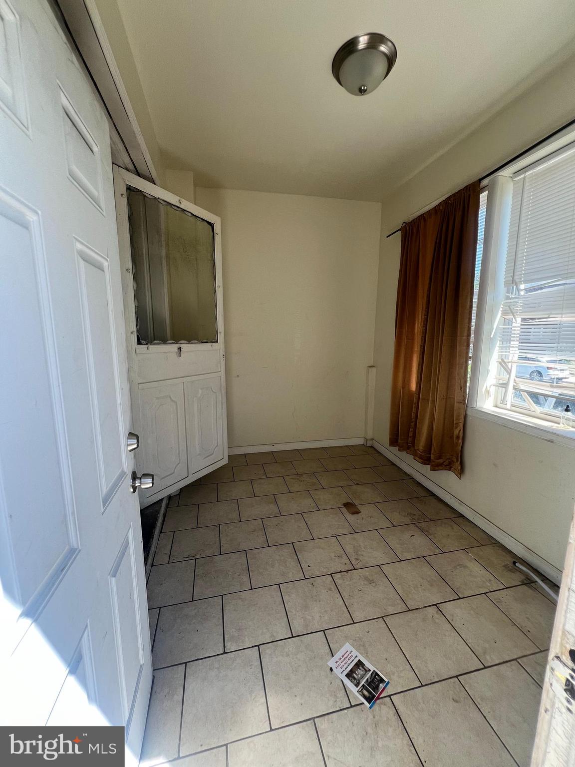 PHILADELPHIA (SOUTHWEST) - Residential